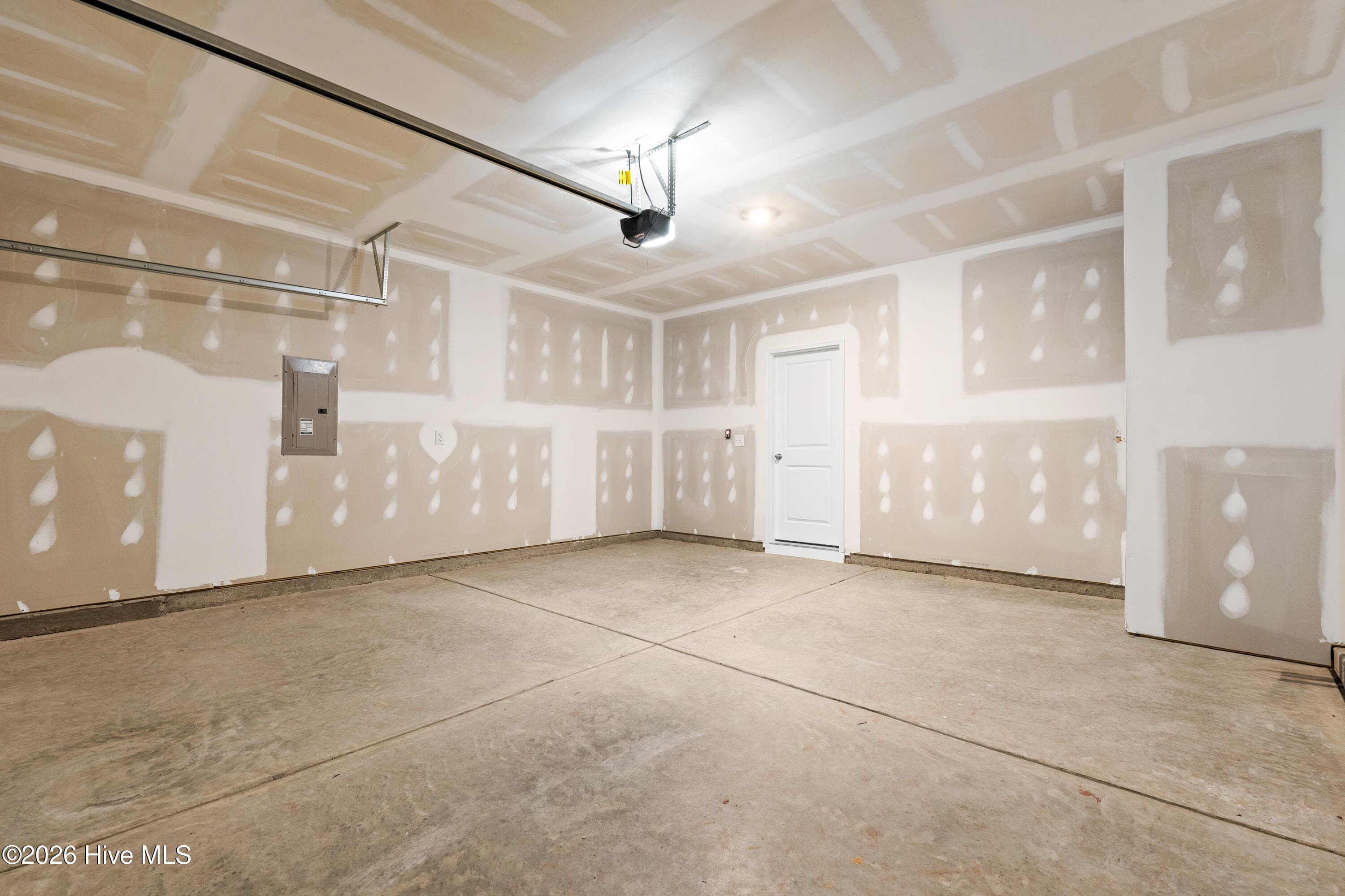 Garage Door Opener Included - 141 N Squires Run Lane, Richlands, NC 28574