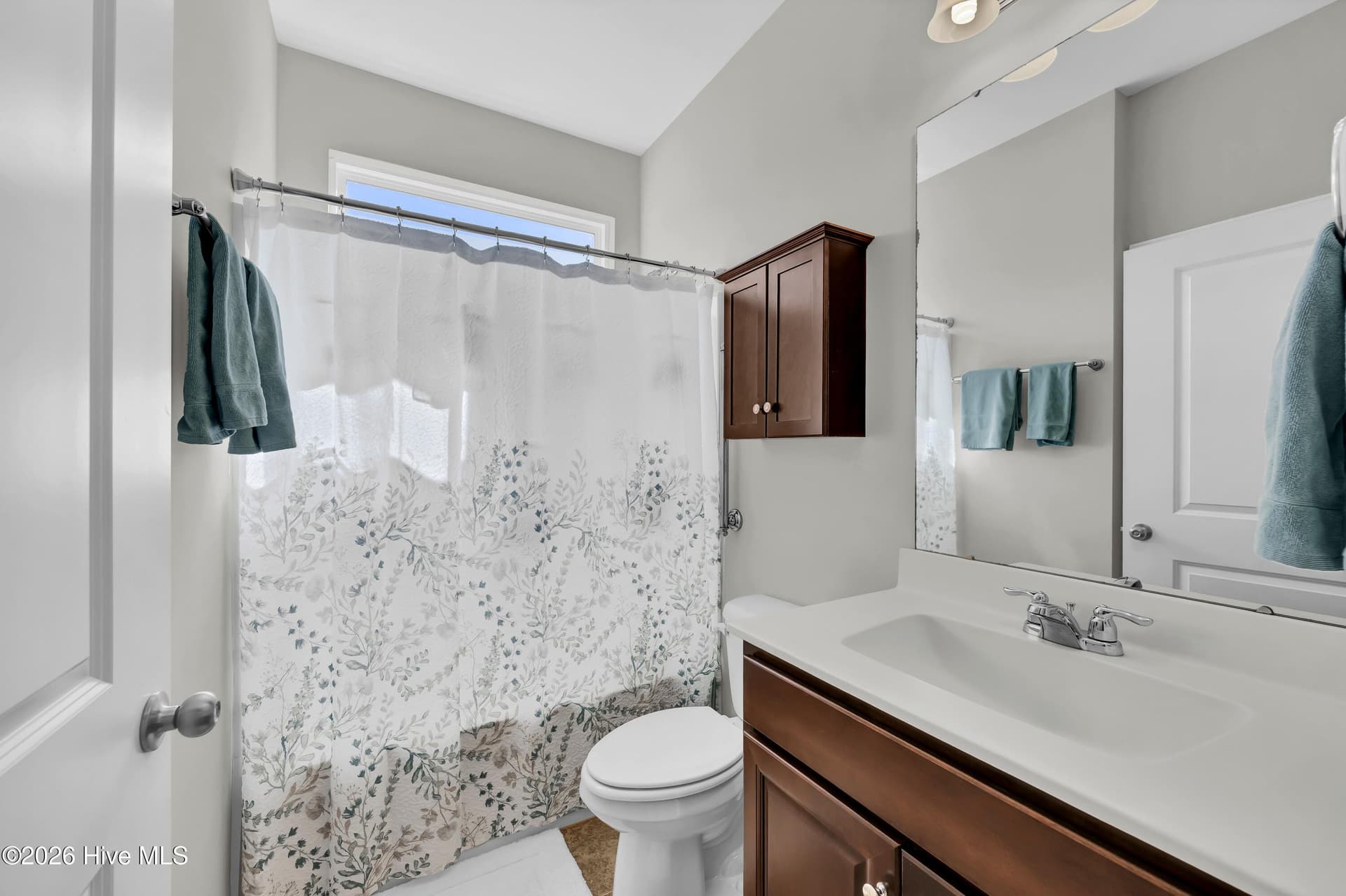 Single Family Residence at 4012 Ruddy Duck Way, Wilmington, NC 28412, photo 12 of 44