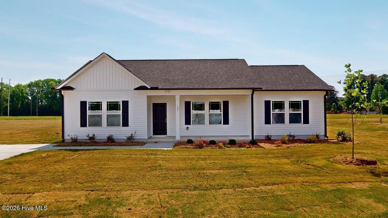 102 Kendall Farms Drive, Goldsboro, NC 27534
