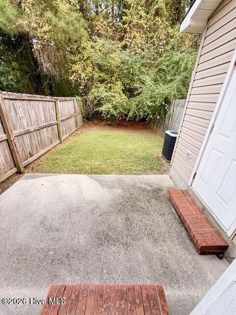 Townhouse at 964 W Pueblo Drive, Jacksonville, NC 28546, photo 19 of 21