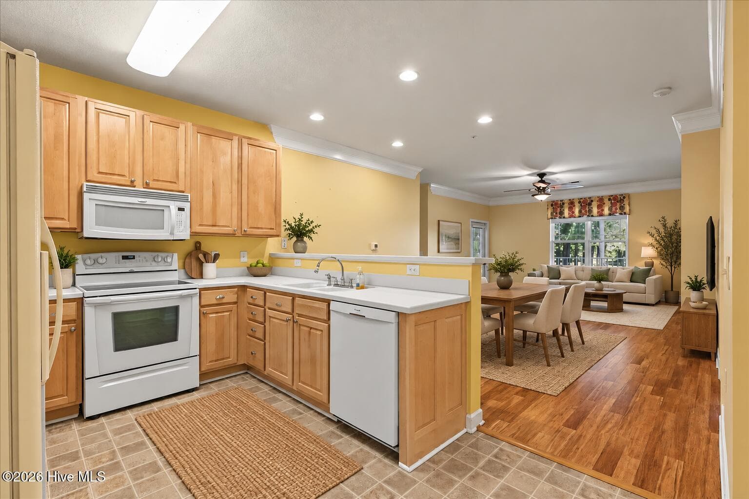 Condominium at 250 Woodlands Way Unit 14, Calabash, NC 28467, photo 5 of 49