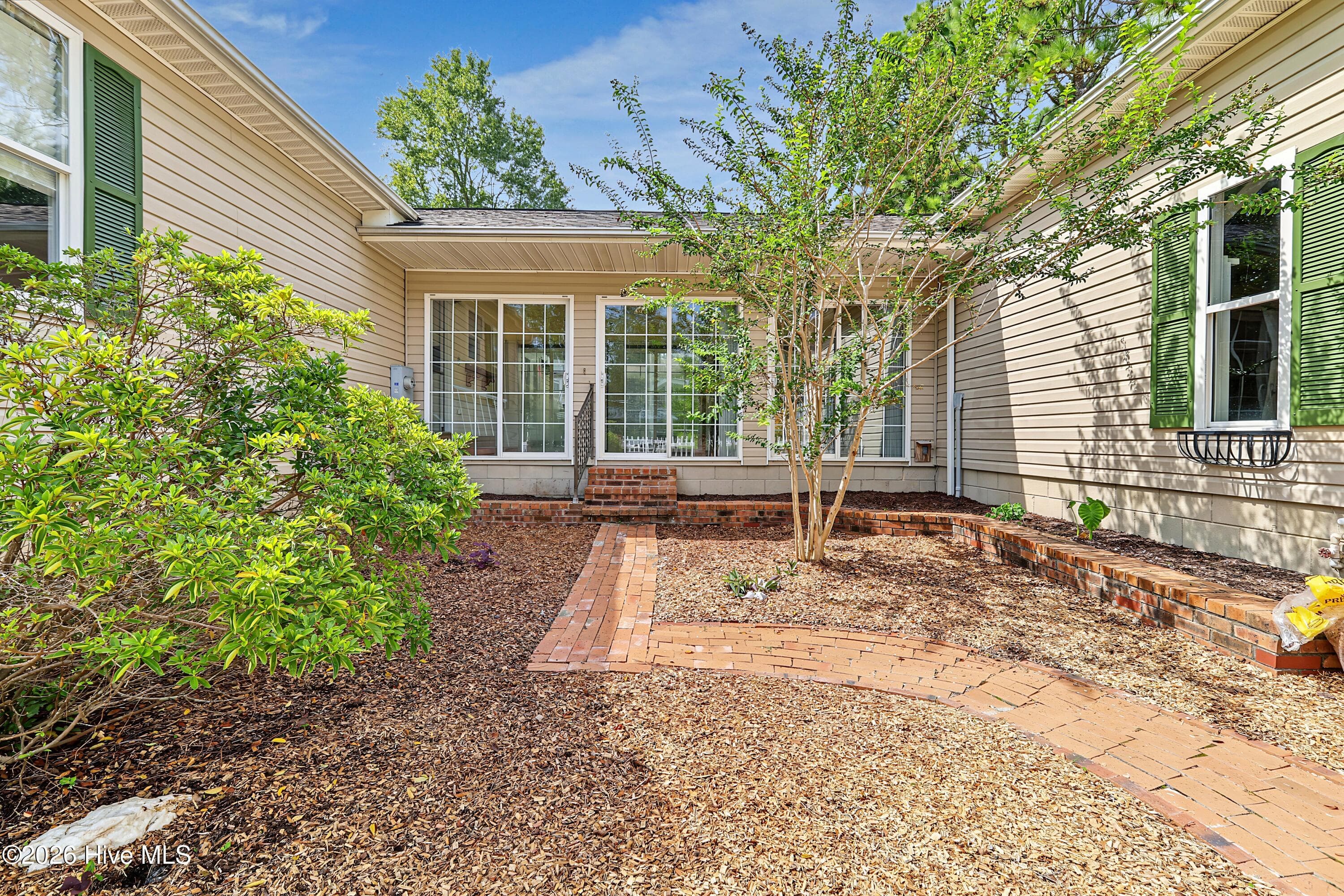 Single Family Residence at 1299 N Shore Drive, Boiling Spring Lakes, NC 28461, photo 7 of 63