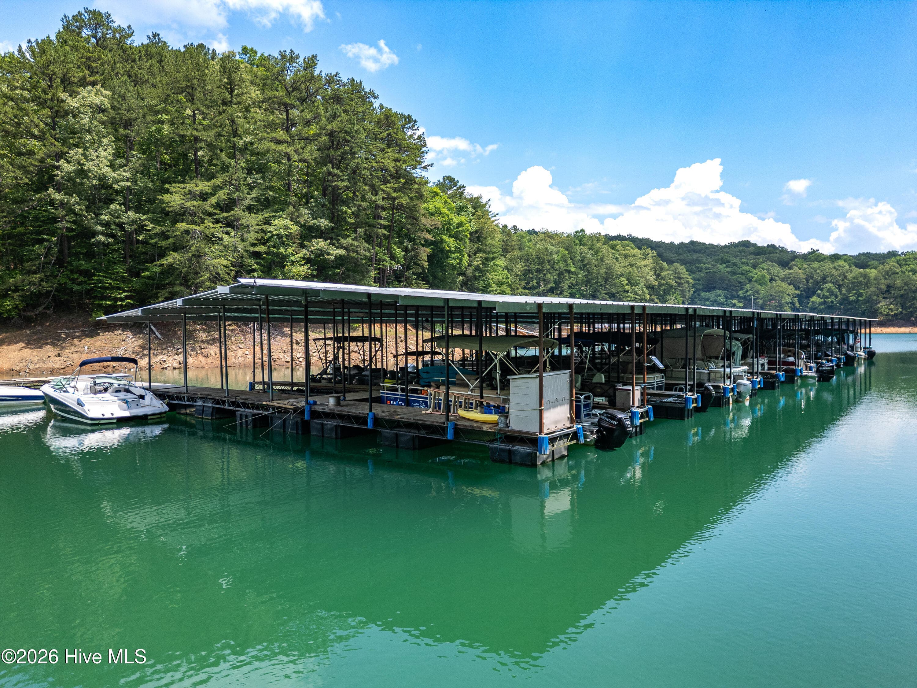 Business at 400 Harbor Cove Lane, Murphy, NC 28906, photo 7 of 37