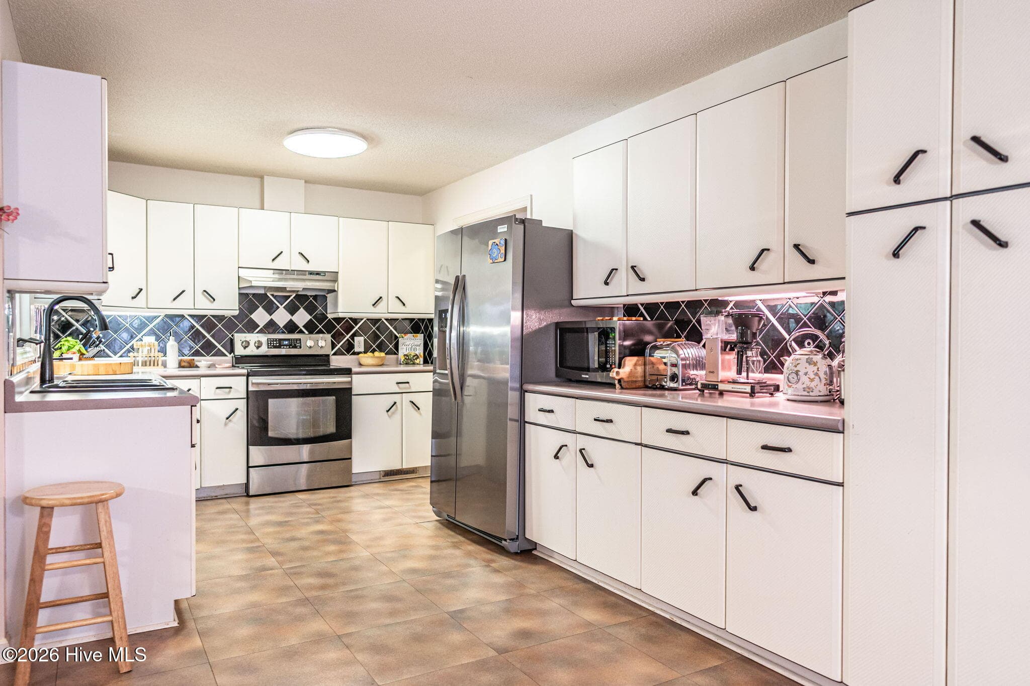 Single Family Residence at 104 Cottage Grove Lane, Seven Lakes, NC 27376, photo 6 of 37