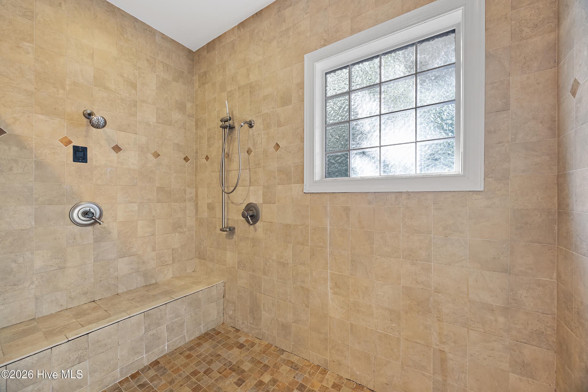 Single Family Residence at 101 Mackenzie Drive, Wilmington, NC 28409, photo 30 of 60