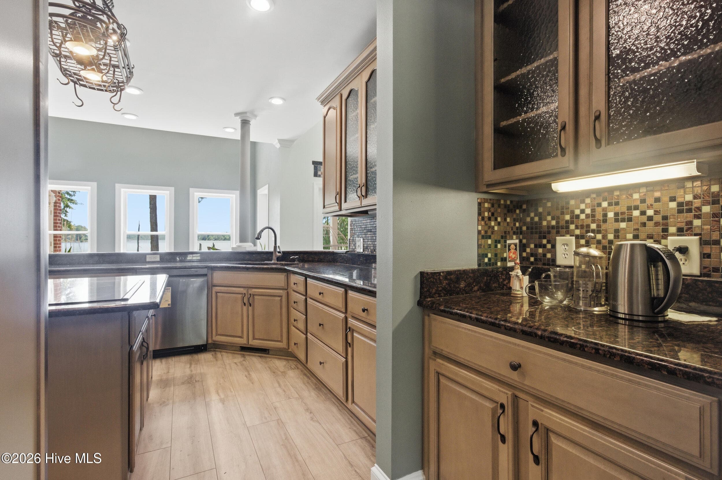 Kitchen - 516 Long Point Road, Chocowinity, NC 27817