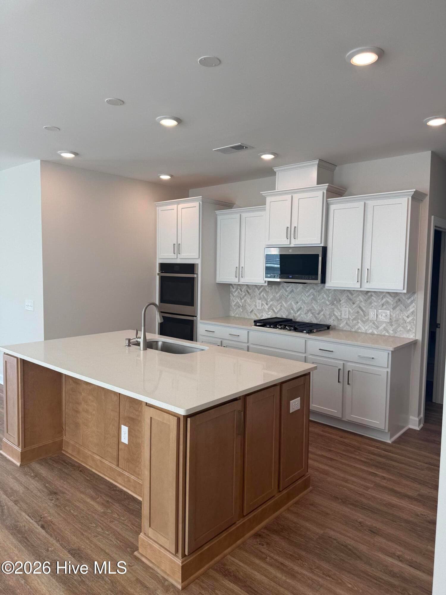 Single Family Residence at 4021 Morning Dew Path, Leland, NC 28451, photo 6 of 9