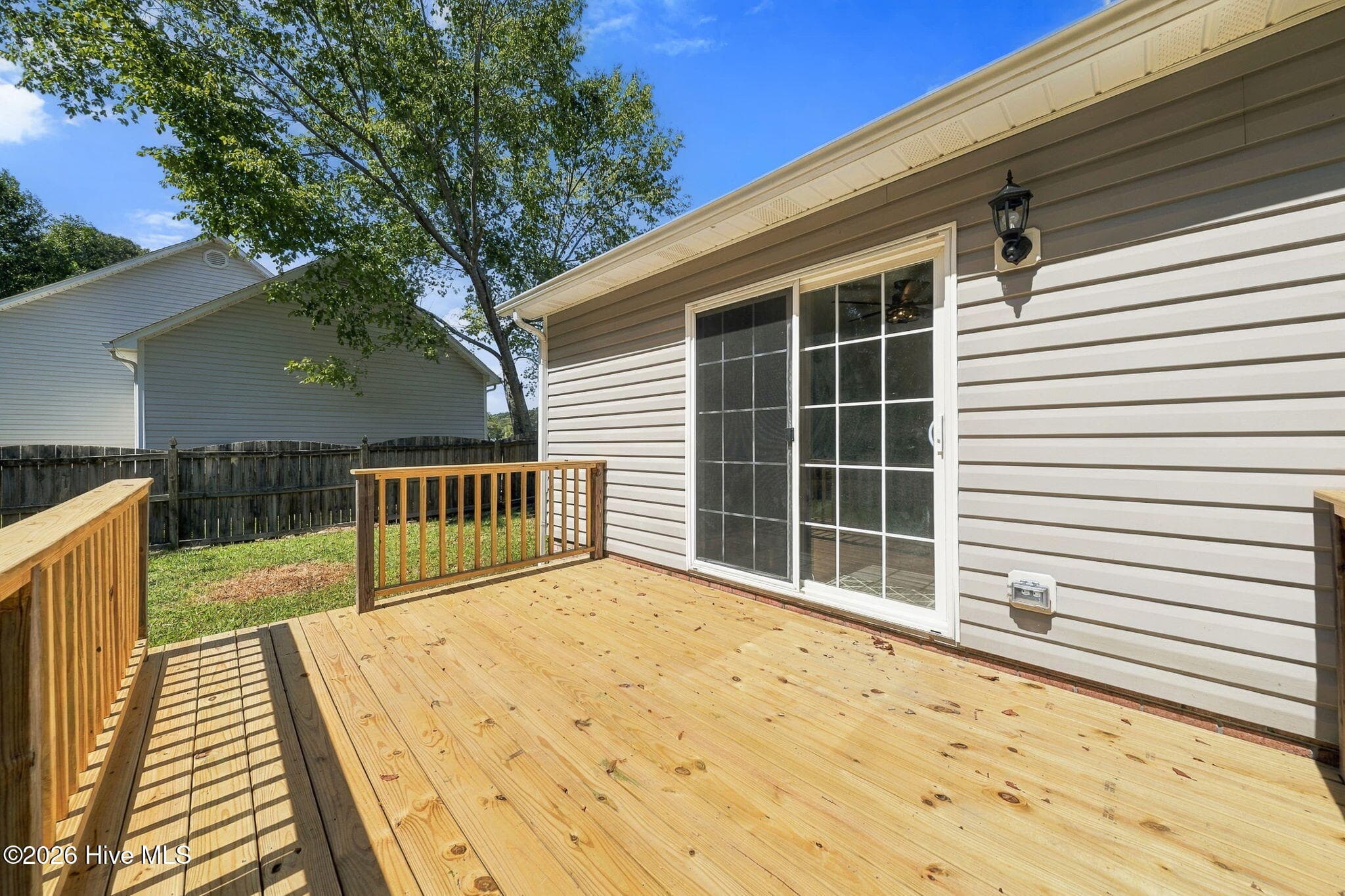 Single Family Residence at 112 Orkney Drive, Jacksonville, NC 28540, photo 37 of 42