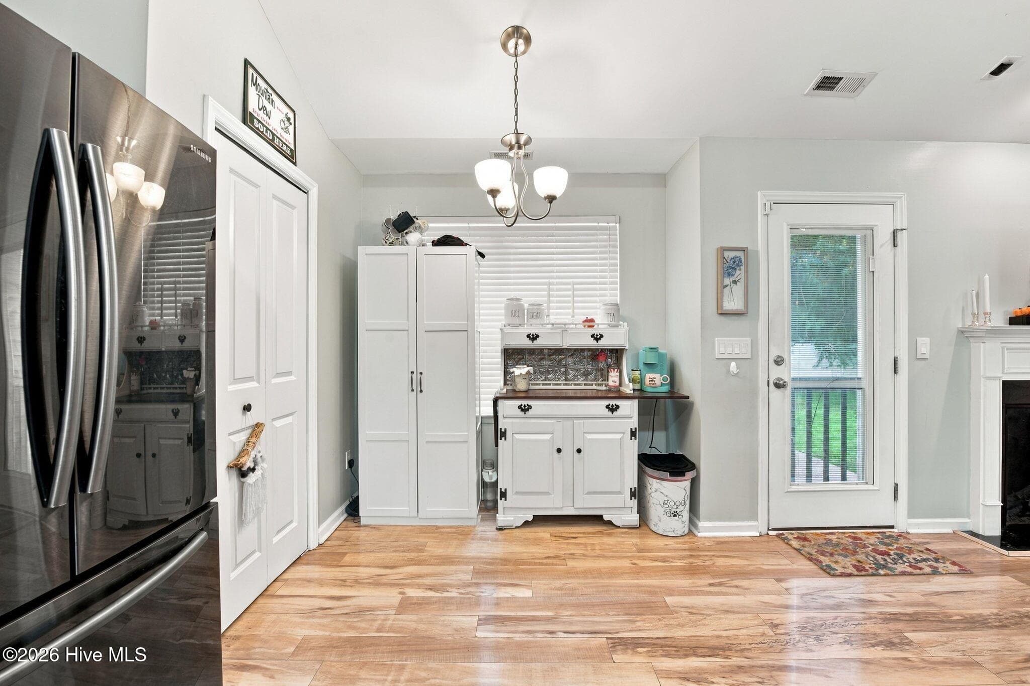 Single Family Residence at 104 Lynden Lane, New Bern, NC 28560, photo 21 of 51