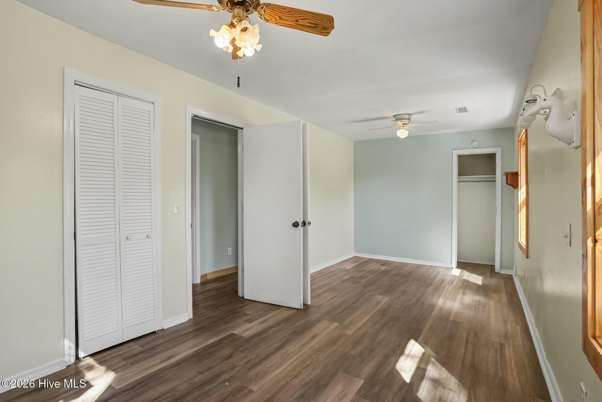 Single Family Residence at 124 N Middleton Avenue, Oak Island, NC 28465, Oak Island, photo 25 of 48