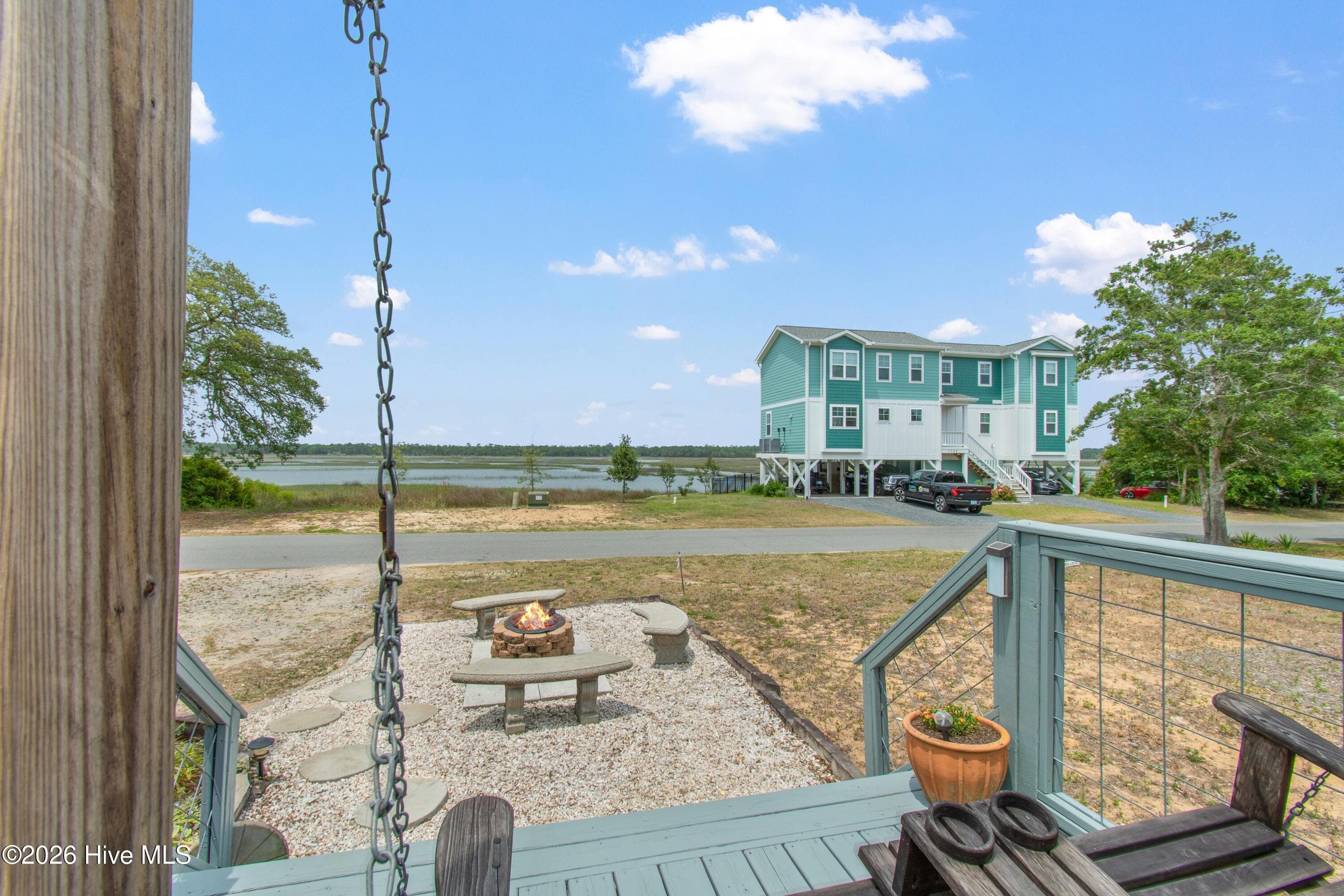 Manufactured Home at 7701 E Yacht Drive, Oak Island, NC 28465, photo 5 of 69
