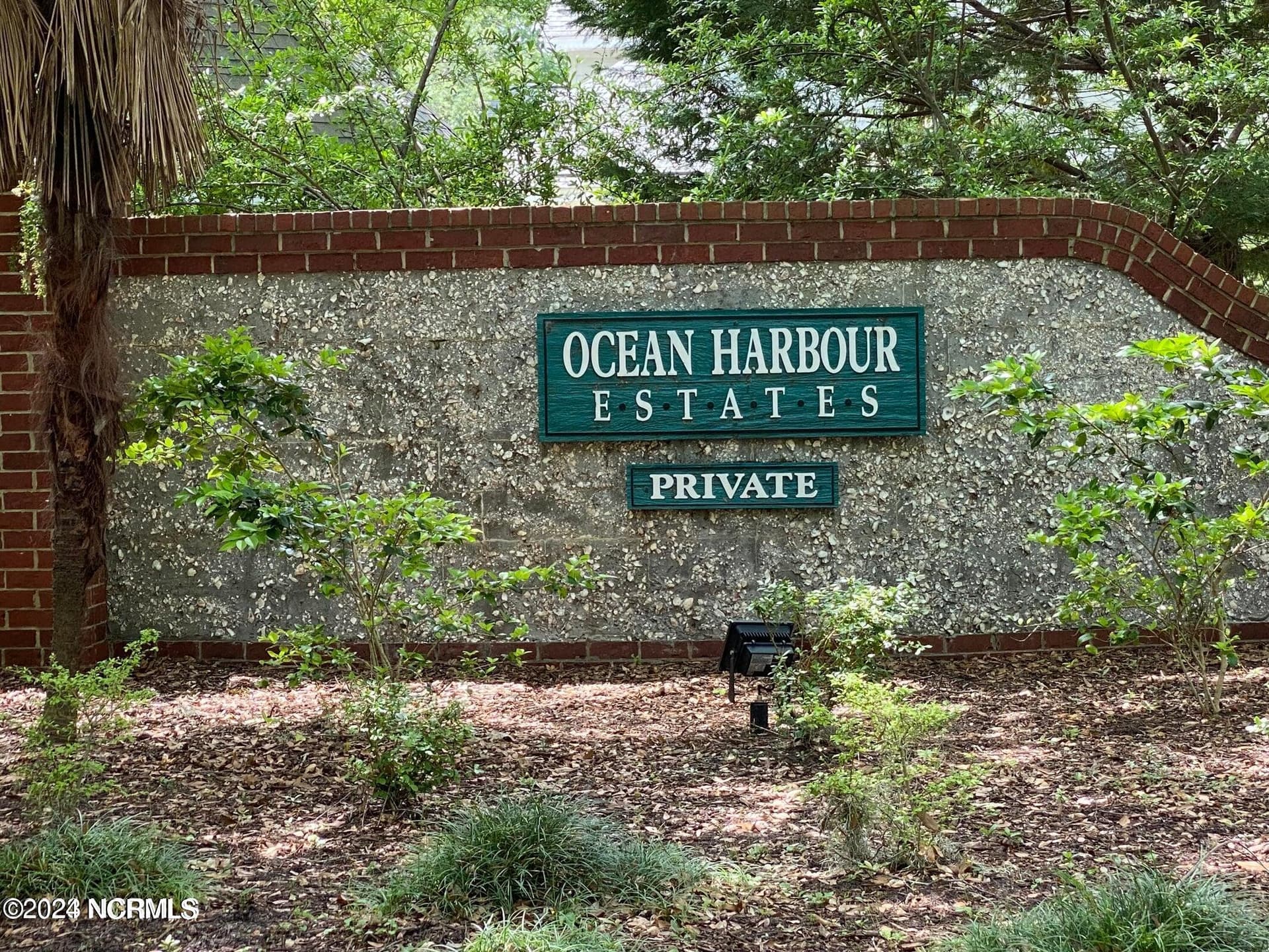 1311 19 Harbour Watch SW, Calabash, NC 28467