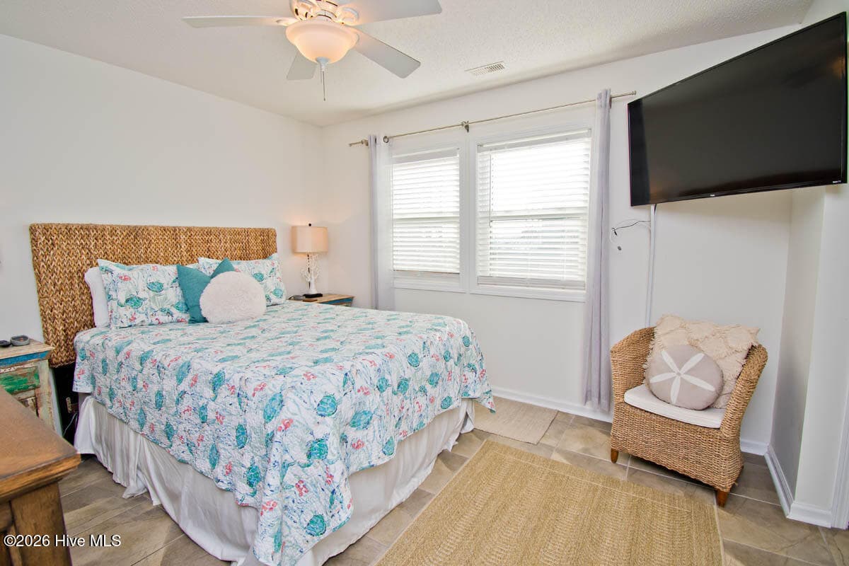 Condominium at 2909 Pointe West Drive 3b1, Emerald Isle, NC 28594, photo 15 of 34
