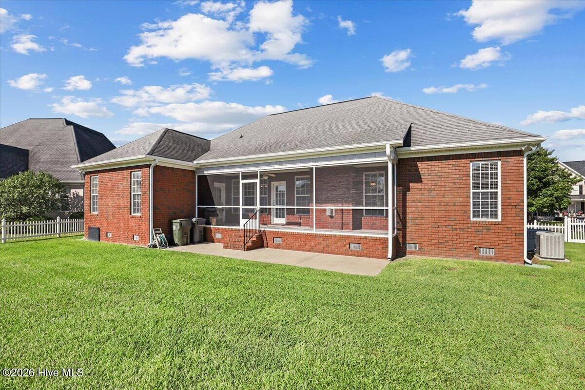 Single Family Residence at 207 Kingston Circle, Goldsboro, NC 27530, photo 38 of 44