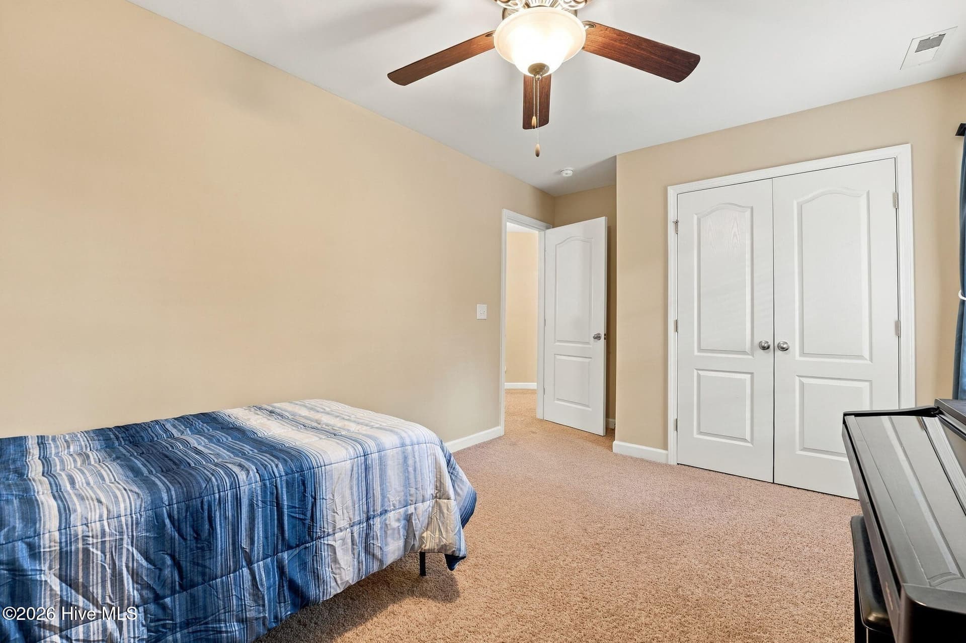 Bedroom to the right upstairs - 1140 Whitney Drive, Aberdeen, NC 28315