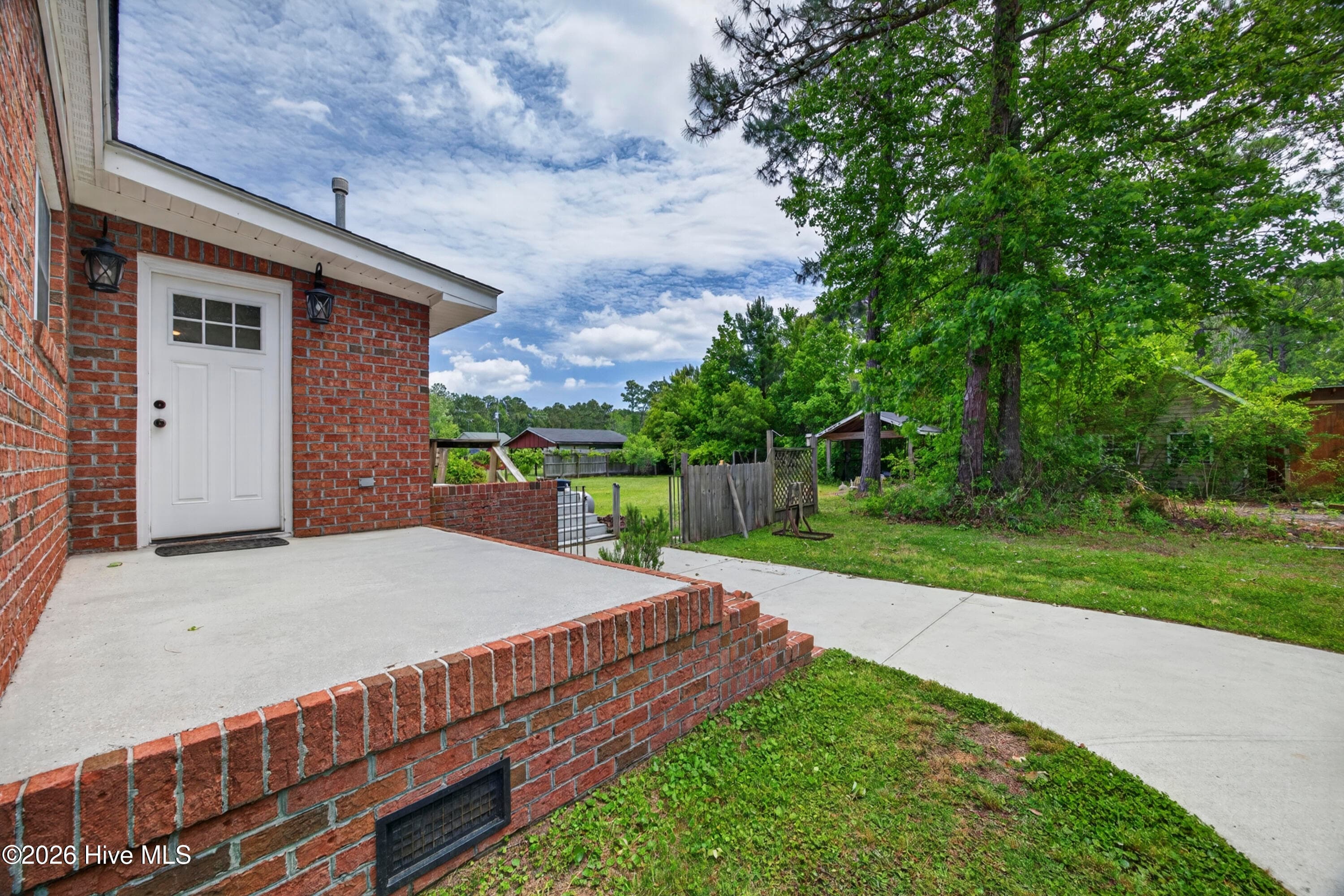 Single Family Residence at 575 Island Creek Road, Rocky Point, NC 28457, photo 51 of 53