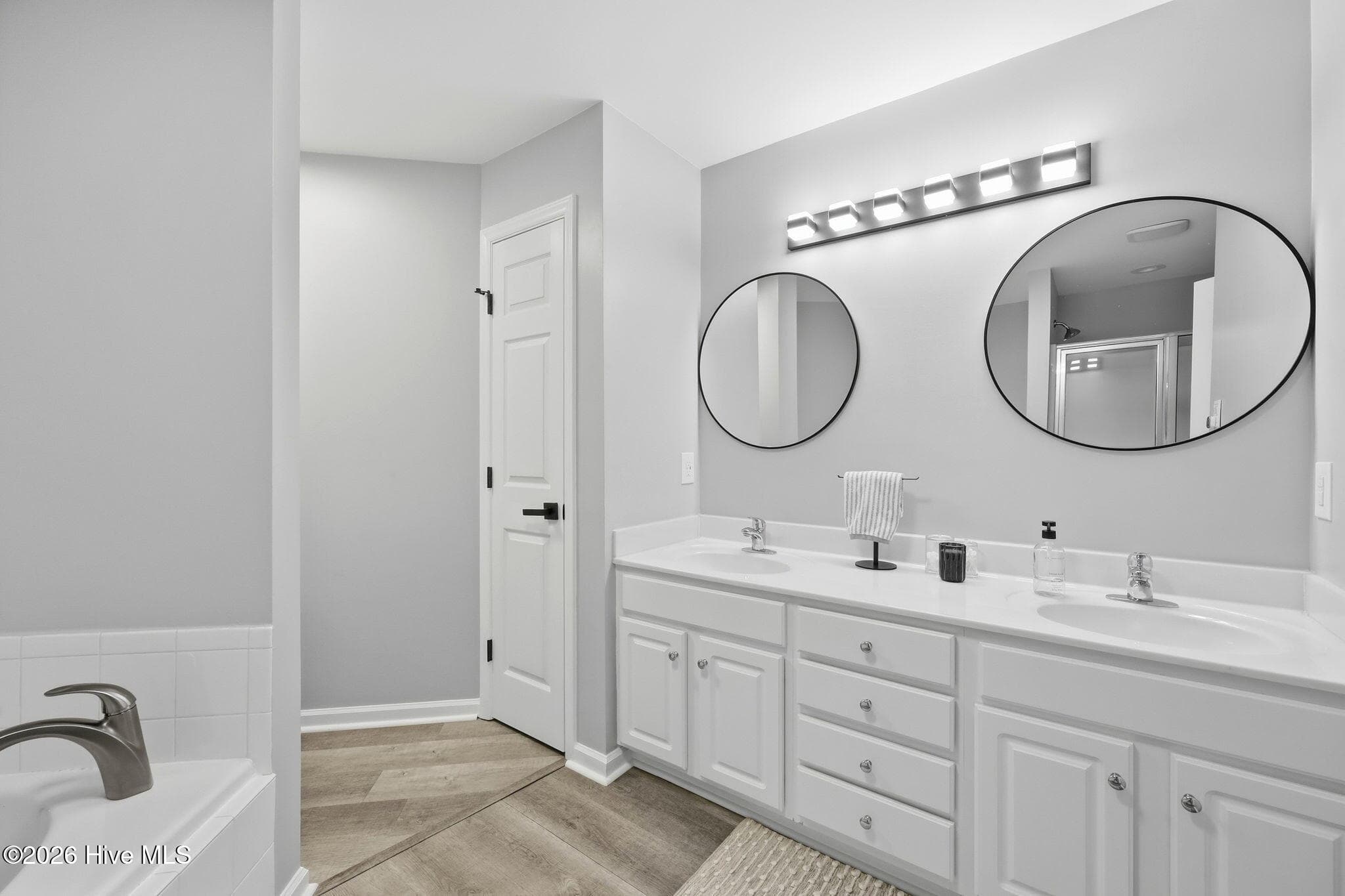 Condominium at 2412 King Richard Court H, Greenville, NC 27858, photo 22 of 37