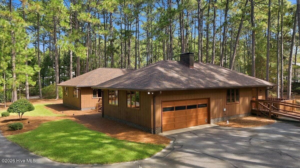 375 Swoope Drive, Southern Pines, NC 28387