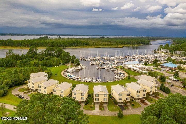Residential Lot at 904 Hurricane Court, New Bern, NC 28560, photo 9 of 12