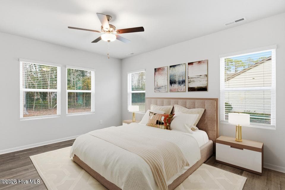Single Family Residence at 906 Lanyard Lane, New Bern, NC 28560, photo 4 of 25