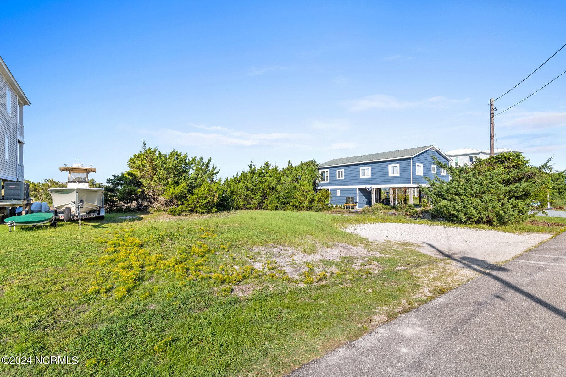 1123 21 Canady Avenue, Topsail Beach, NC 28445