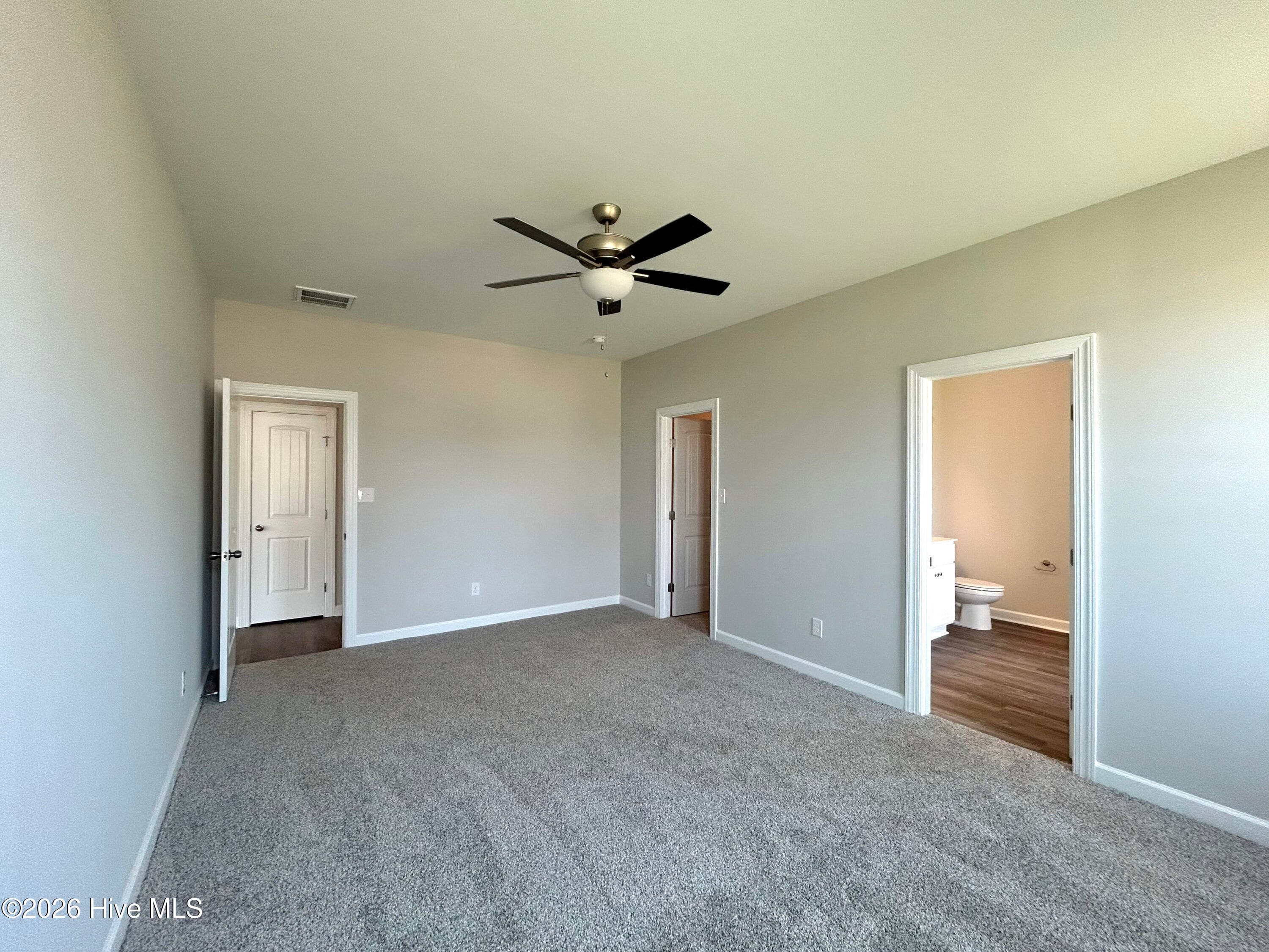 Single Family Residence at 824 Hidden Bridge Drive, Jacksonville, NC 28546, photo 20 of 54