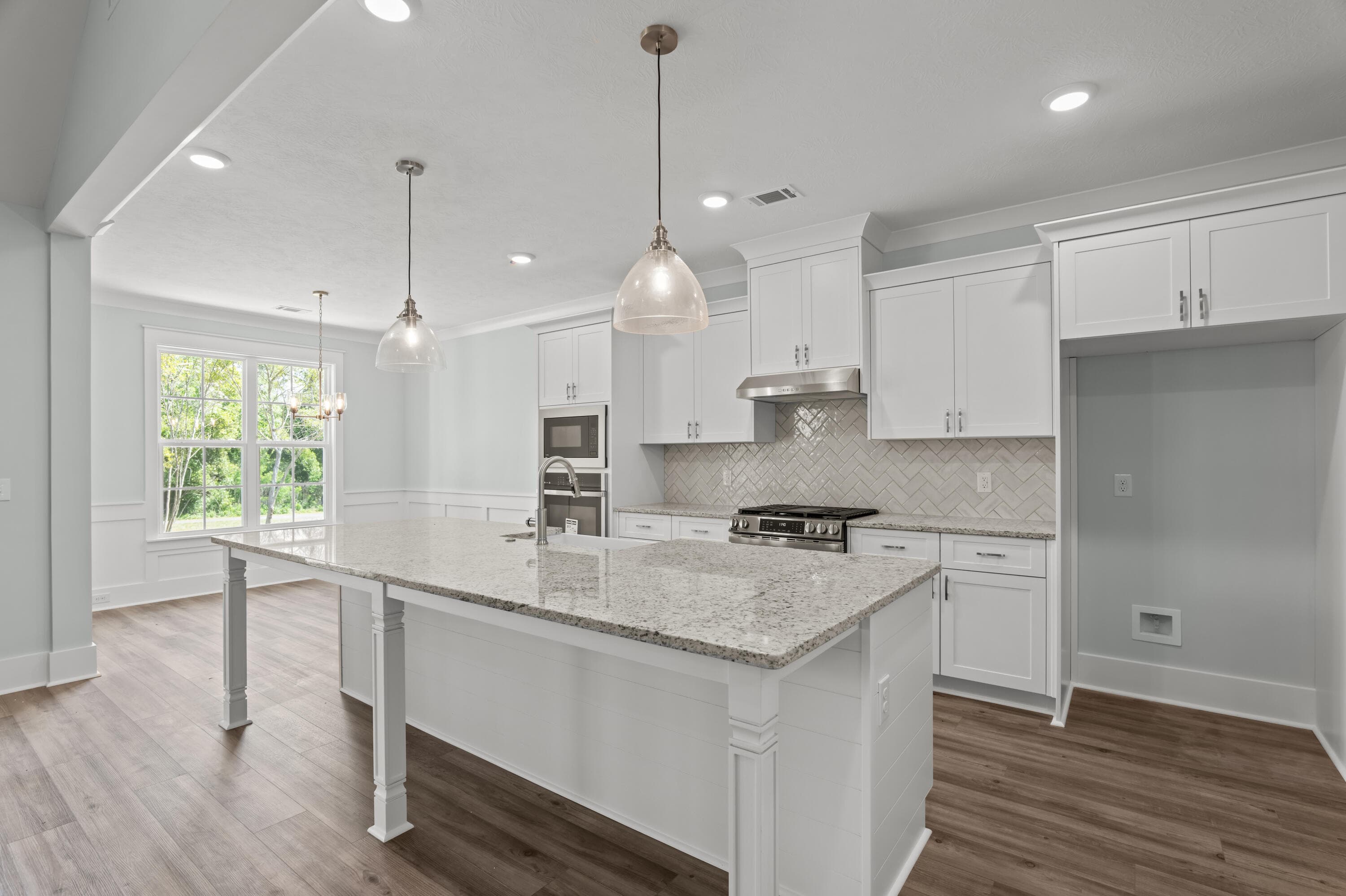 Island seating - 1488 Bellingham Drive, Beech Island, SC 29842