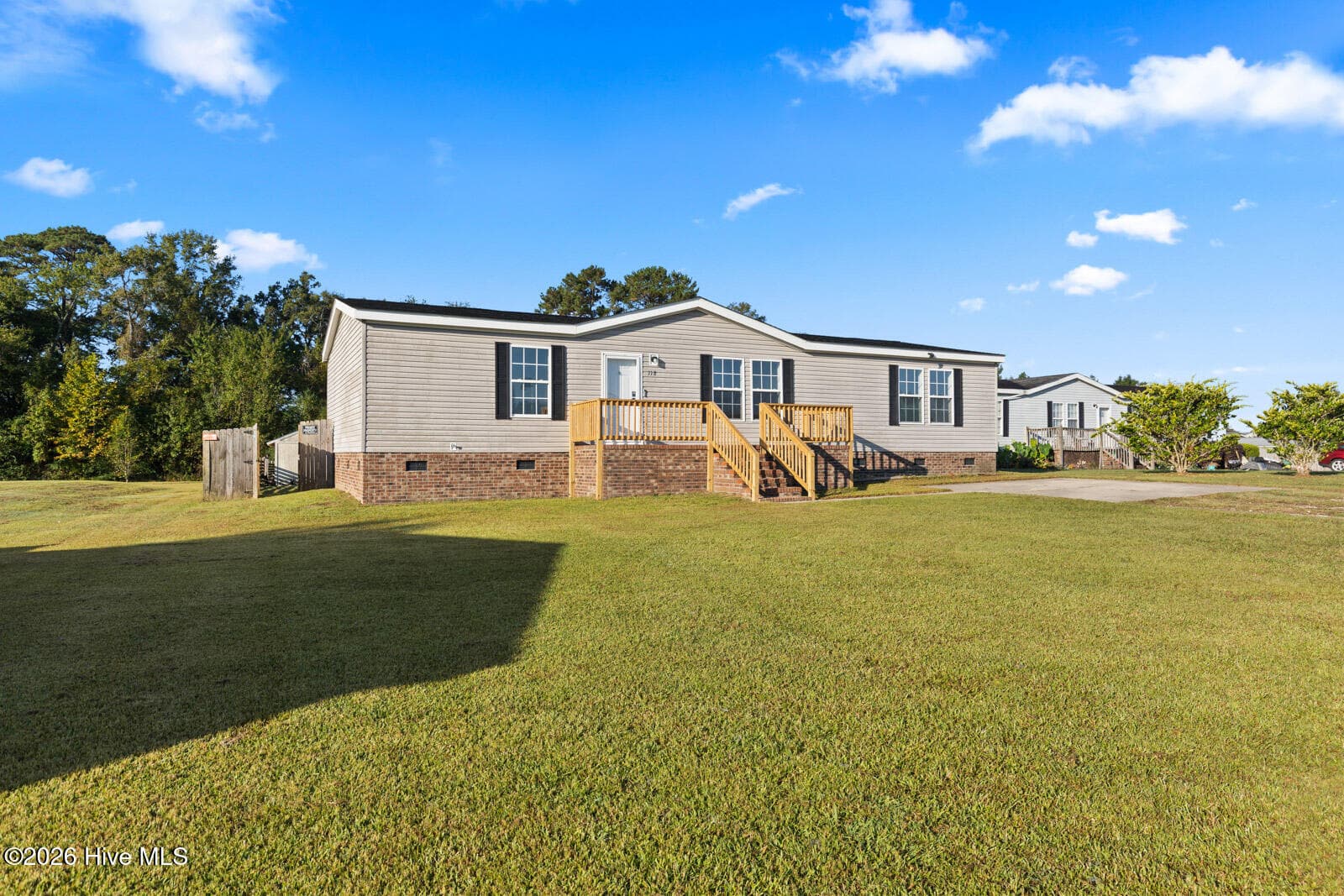 118 Cypress Knee Drive, Richlands, NC 28574