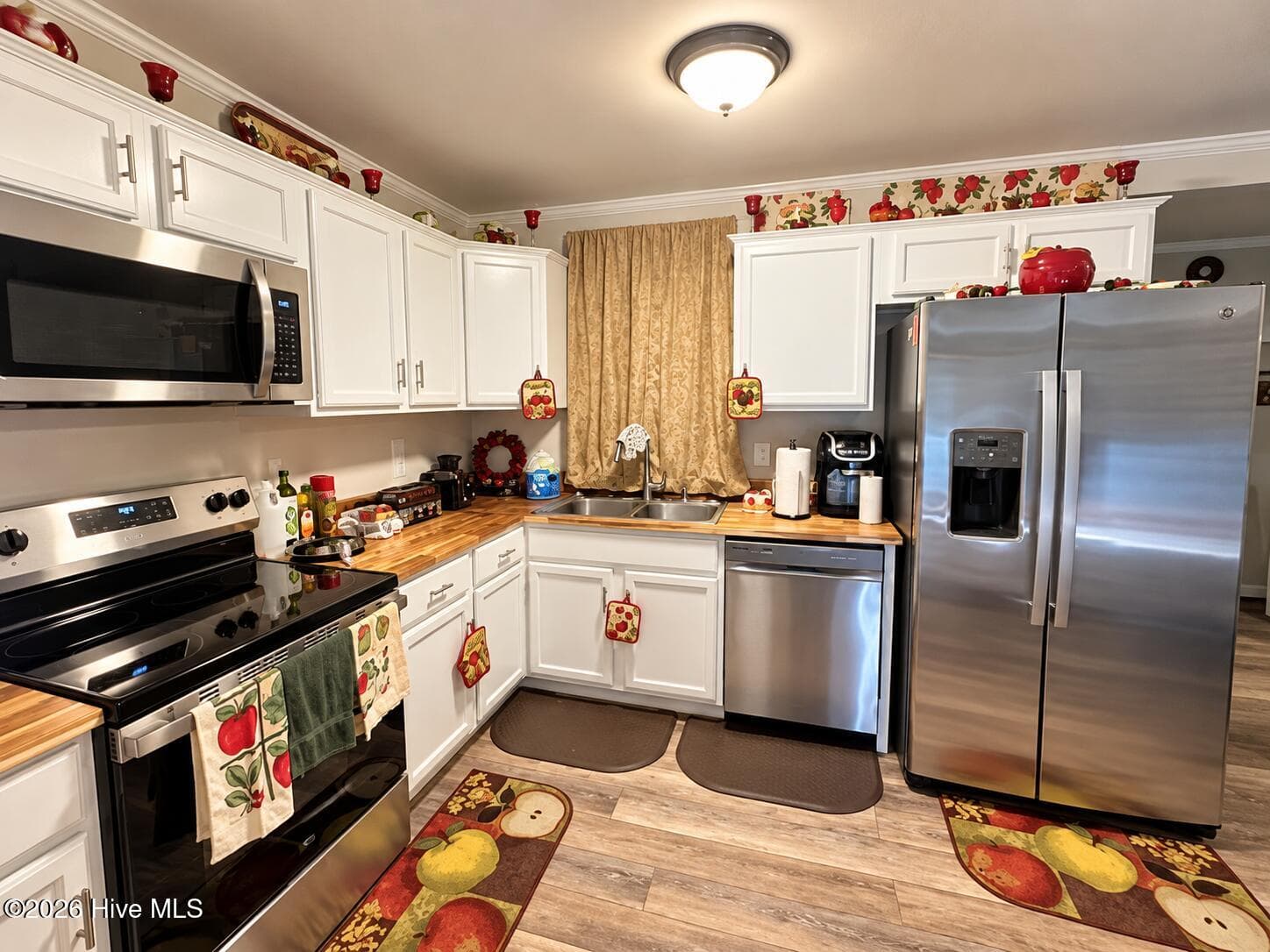 Single Family Residence at 9157 Us Hwy 158, Conway, NC 27820, Conway, photo 10 of 34