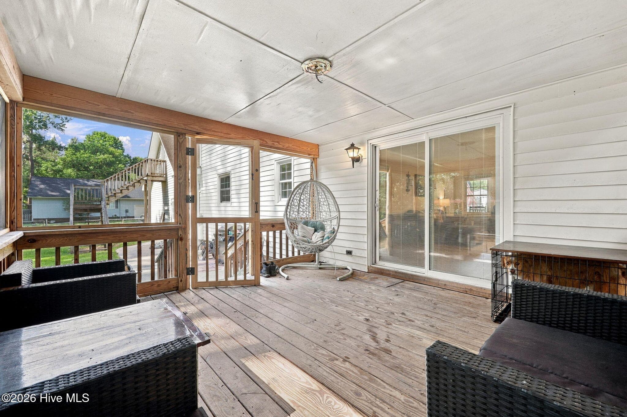 Single Family Residence at 202 Holyoke Drive, Washington, NC 27889, photo 4 of 41