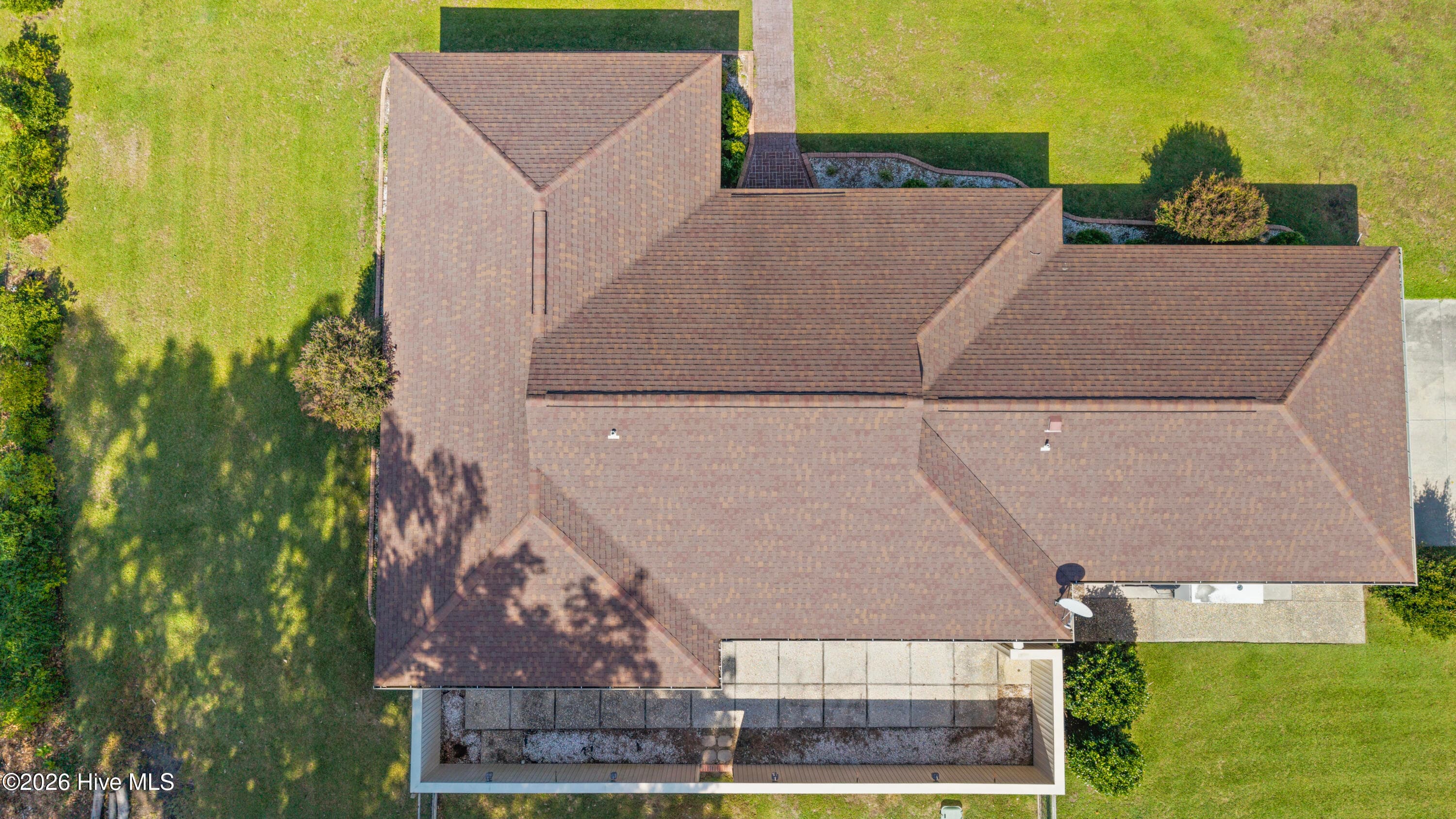 Single Family Residence at 616 E Murphy Street, Wallace, NC 28466, photo 41 of 122