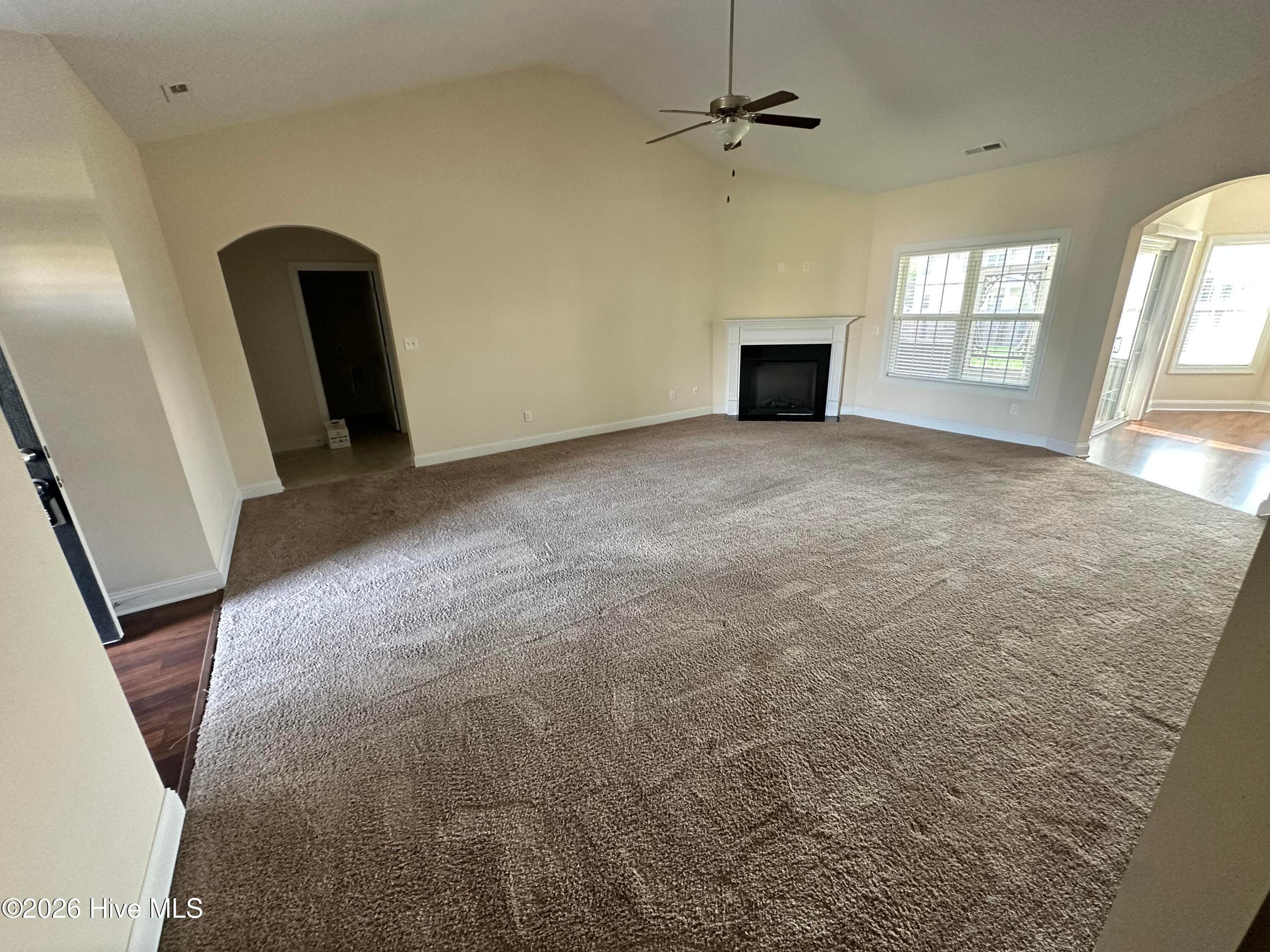 Single Family Residence at 204 Messenger Court, Jacksonville, NC 28546, photo 7 of 49