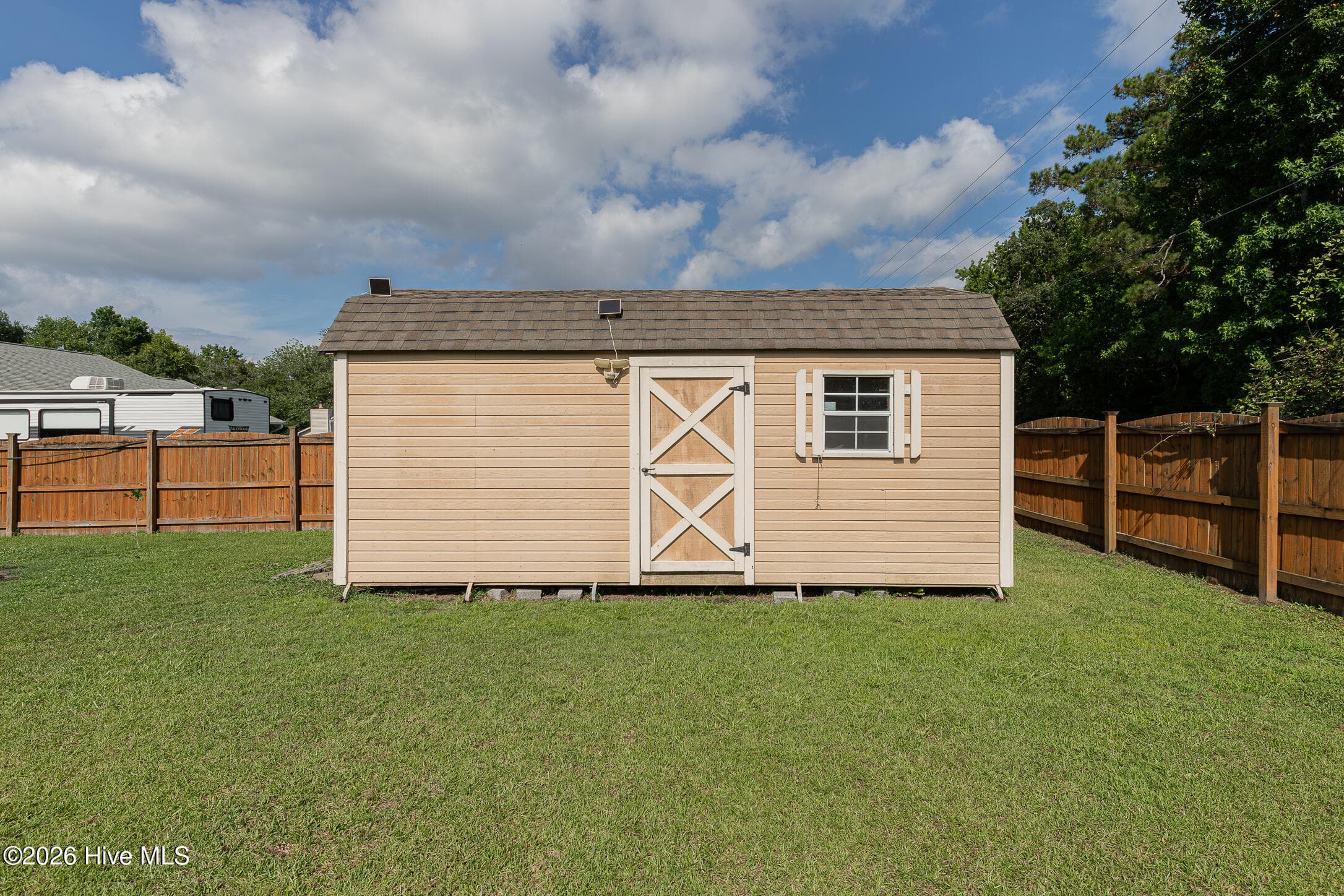 Single Family Residence at 100 Summer Rest Trail, Hubert, NC 28539, photo 4 of 4