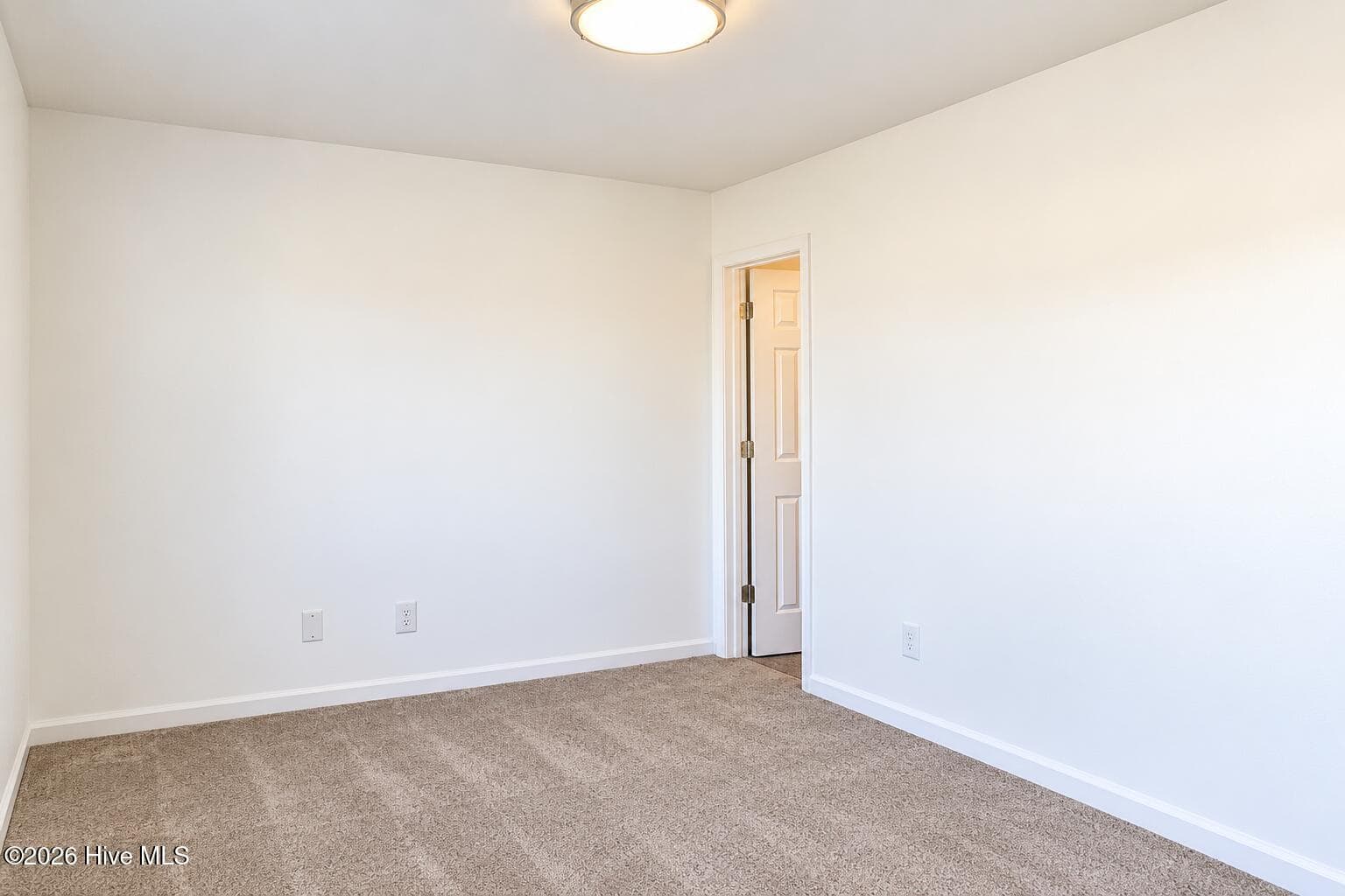 Townhouse at 95 Century Court, Swansboro, NC 28584, photo 12 of 15
