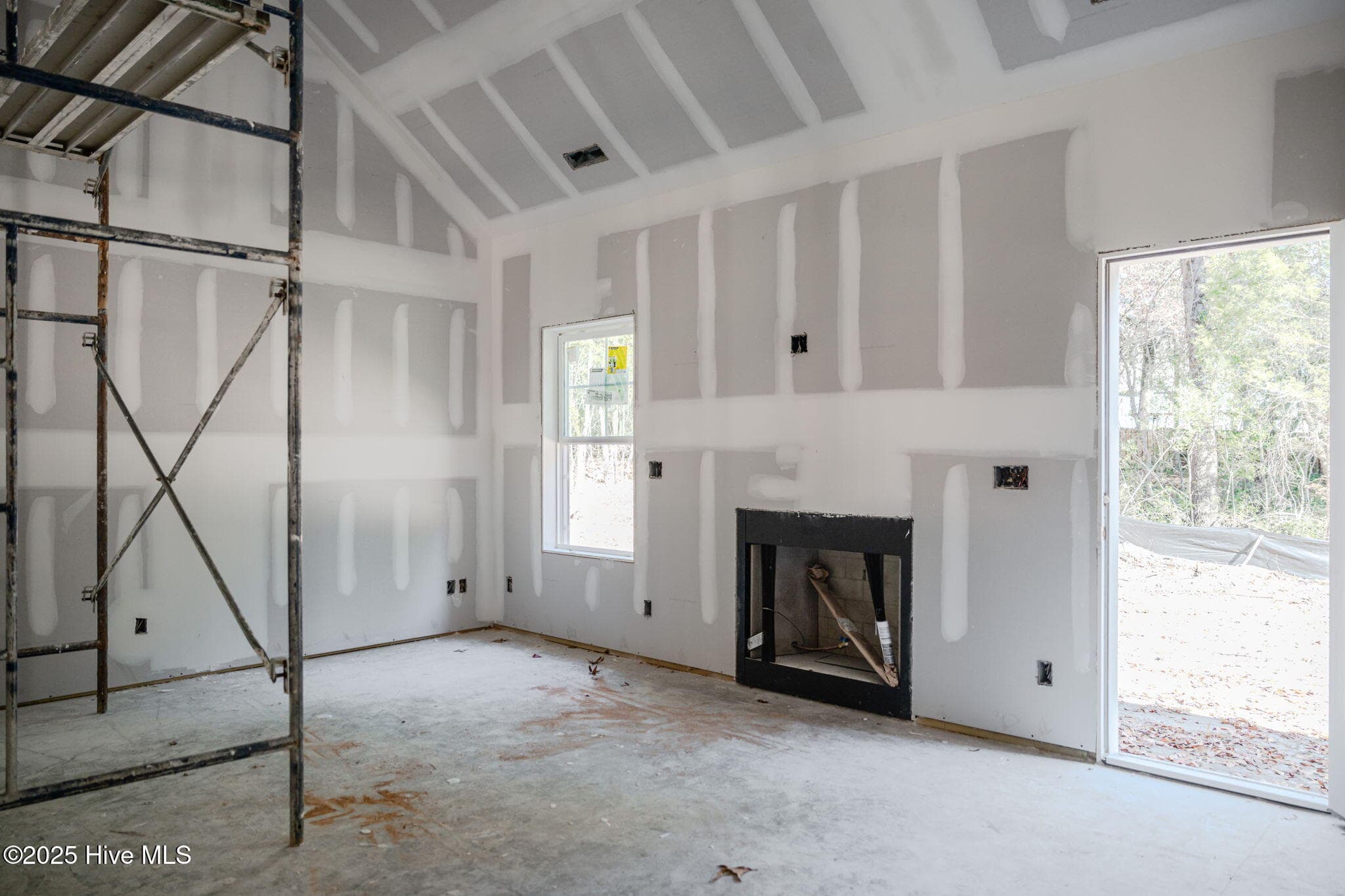 TELLURIDE LOT 04 - 'Berton' - 221 Telluride Court, Aberdeen, NC 28315
