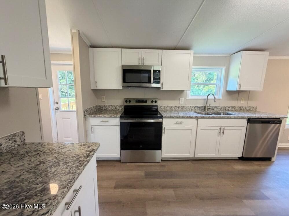 Manufactured Home at 241 Hickory Lane, Aurora, NC 27806, photo 17 of 30