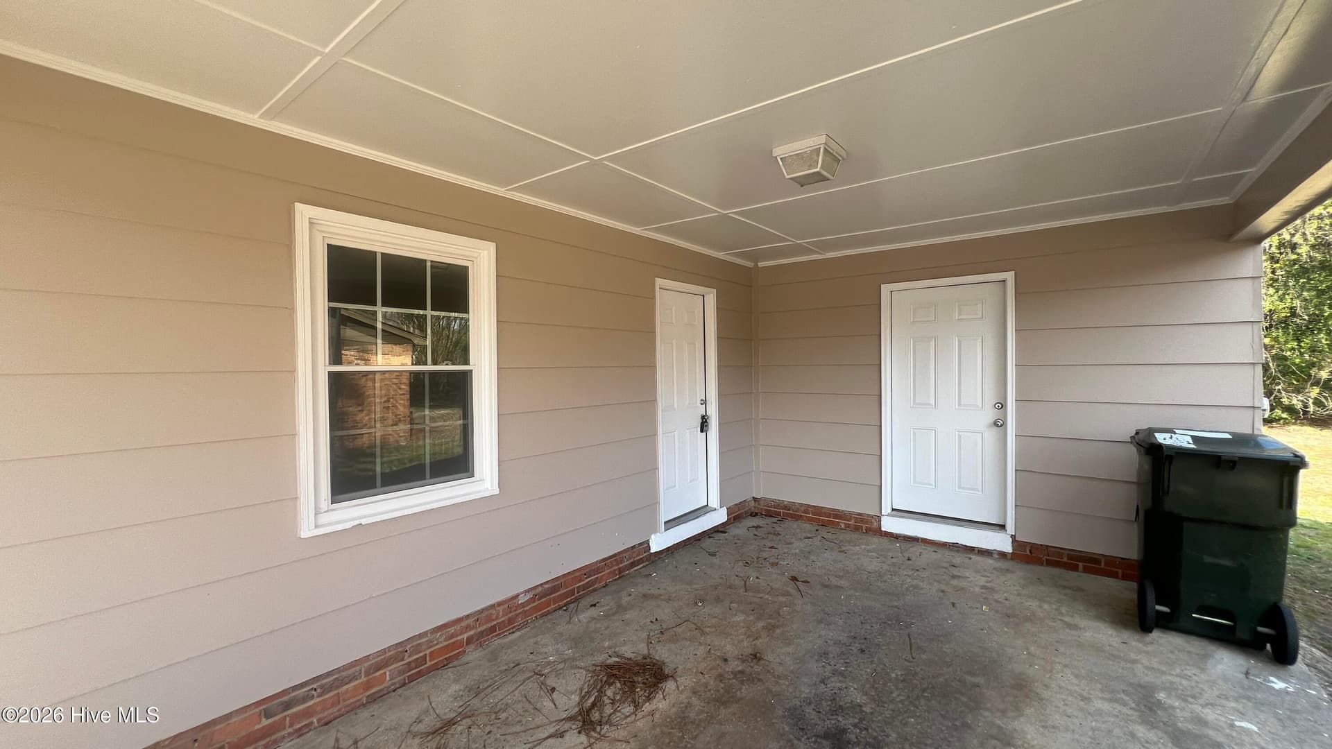 Single Family Residence at 6544 Amanda Circle, Fayetteville, NC 28304, photo 7 of 8