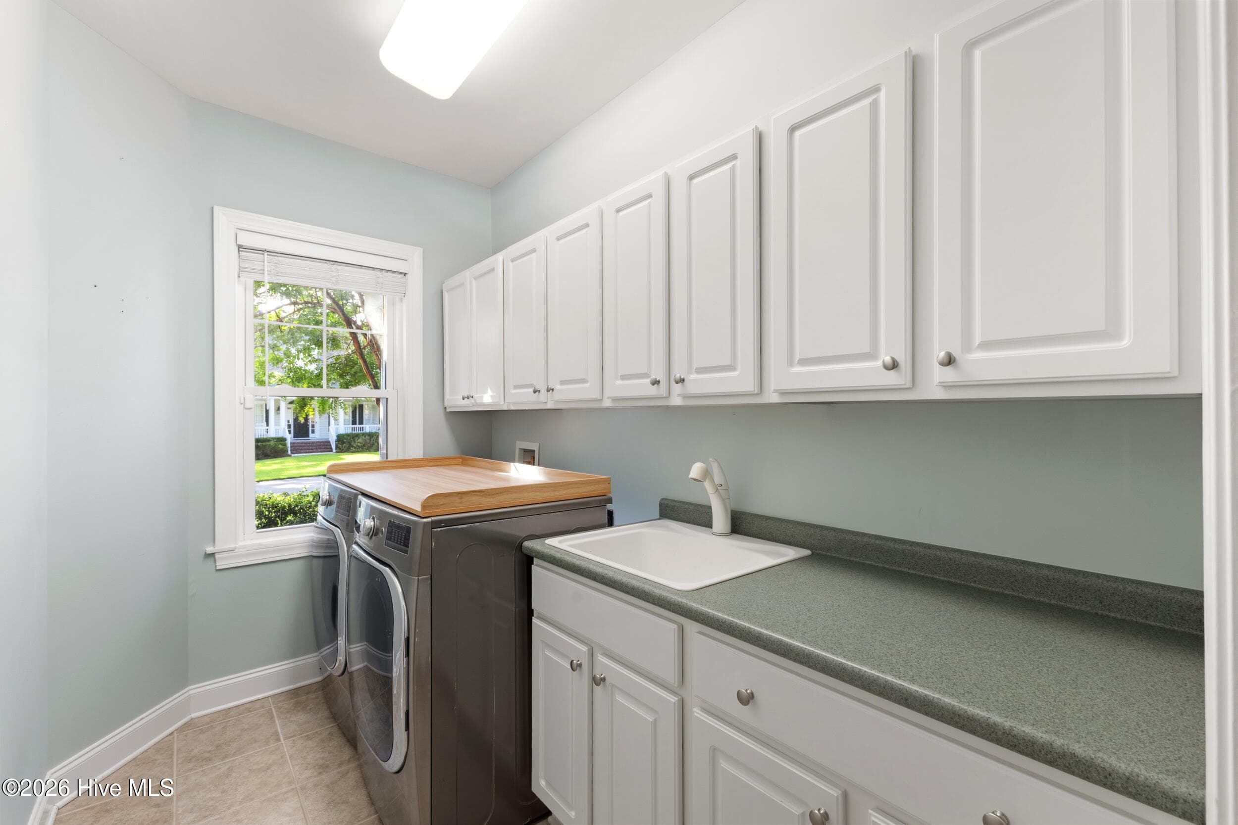 Single Family Residence at 913 Wild Dunes Circle, Wilmington, NC 28411, photo 42 of 60