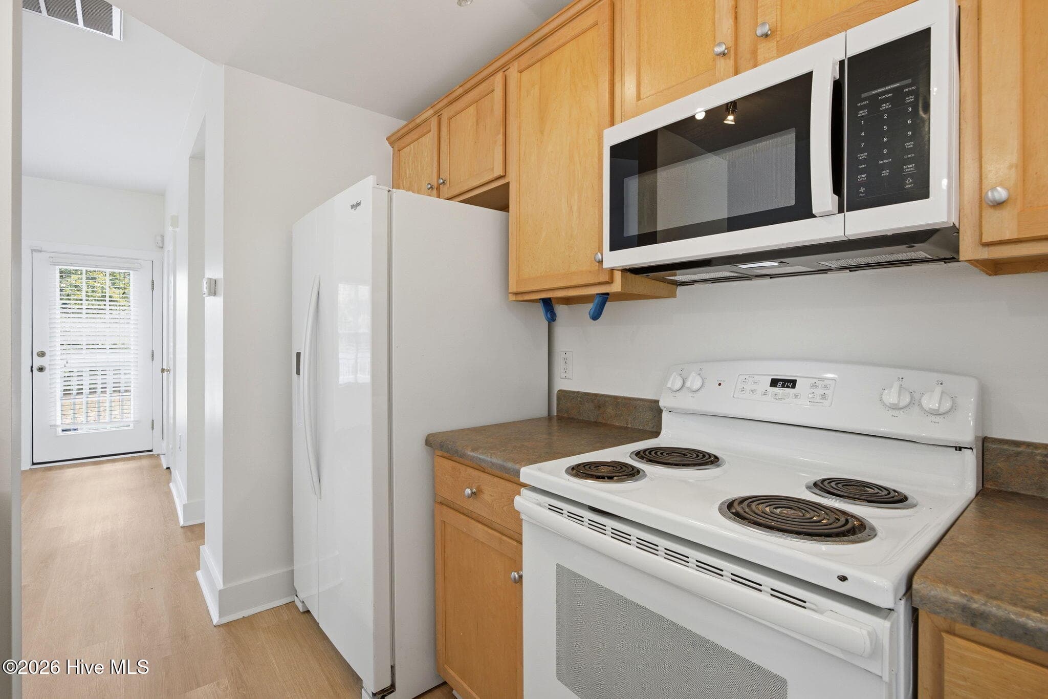 Condominium at 2308 Wrightsville Avenue Apt 202, Wilmington, NC 28403, photo 17 of 47
