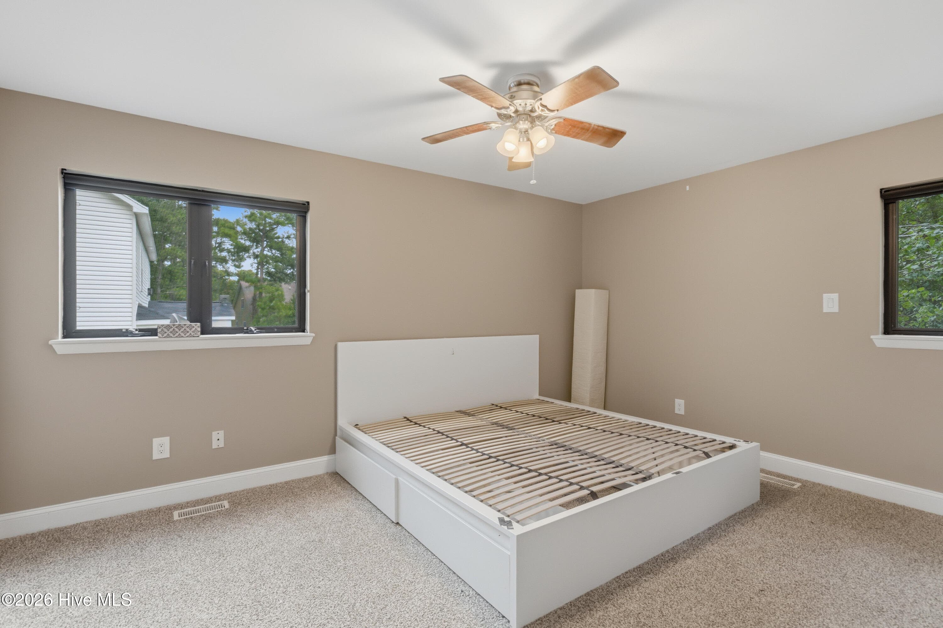 Single Family Residence at 2321 Caracara Drive, New Bern, NC 28560, photo 9 of 23