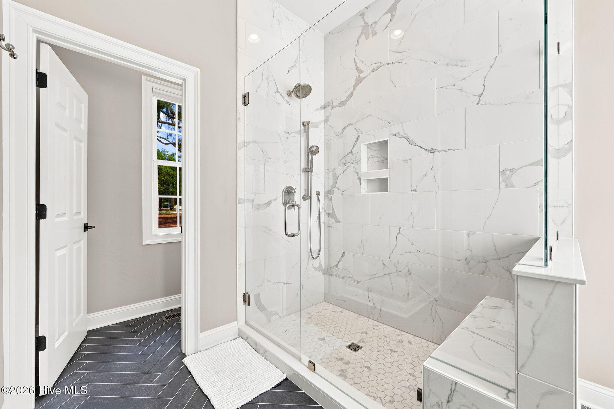 Master bathroom - 102 Chesterfield Drive, Pinehurst, NC 28374