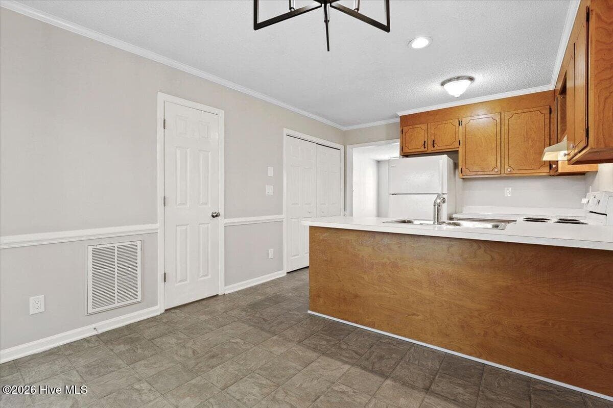 Townhouse at 1005 Spring Forest Road G2, Greenville, NC 27834, photo 11 of 30