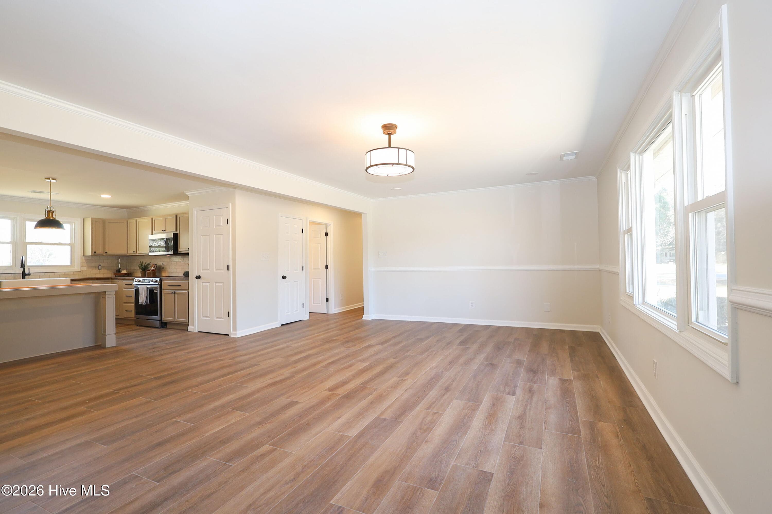 Single Family Residence at 580 Koonce Fork Road, Richlands, NC 28574, photo 13 of 59