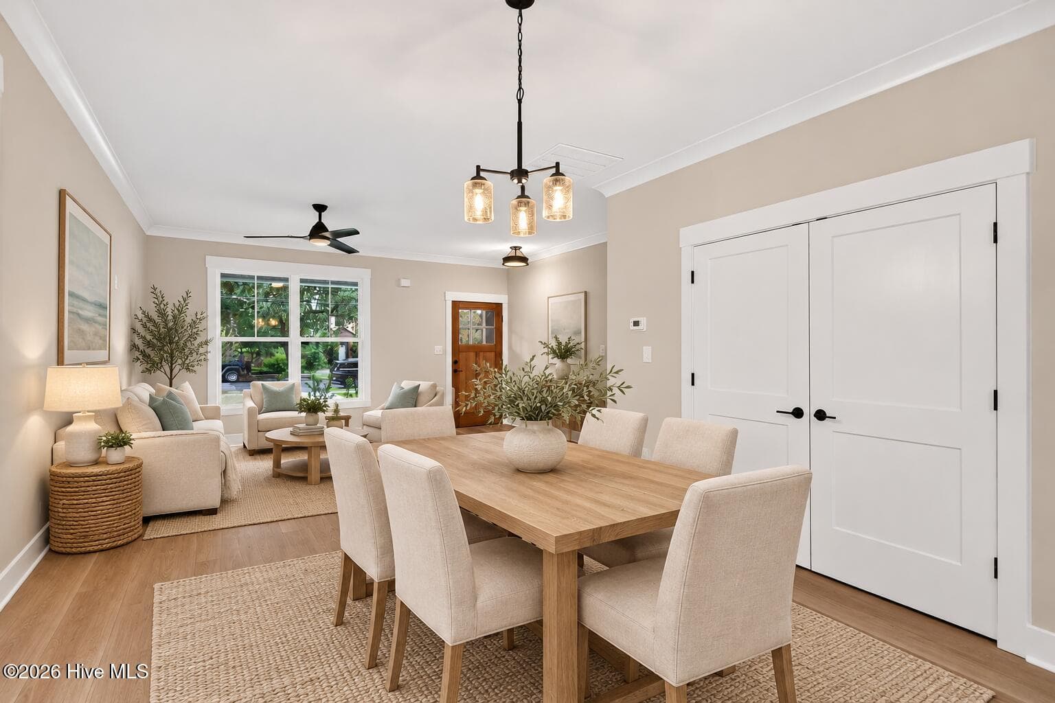 2303 Chestnut dining virtual staging - 2303 Chestnut Street, Wilmington, NC 28405