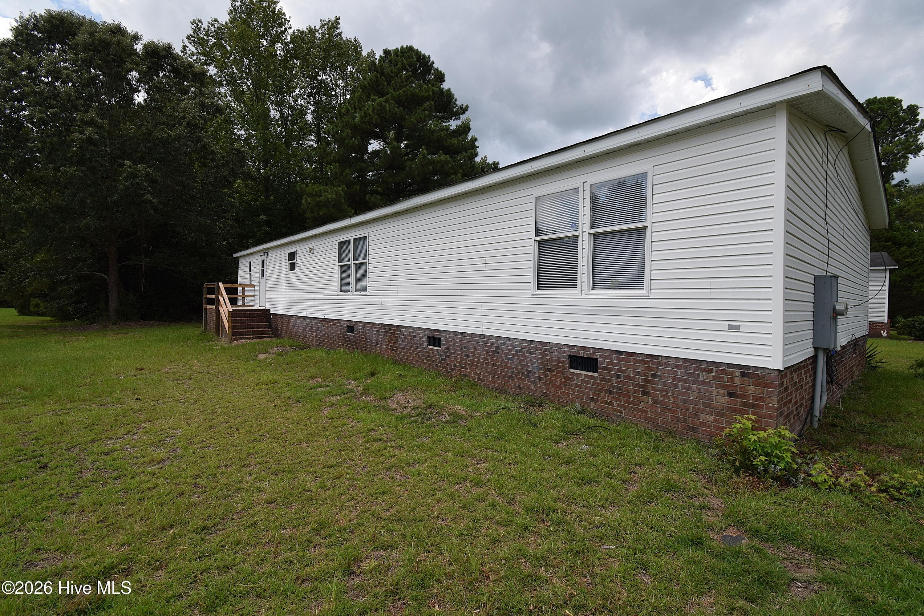 Manufactured Home at 220 Main Street, Grifton, NC 28530, photo 58 of 59