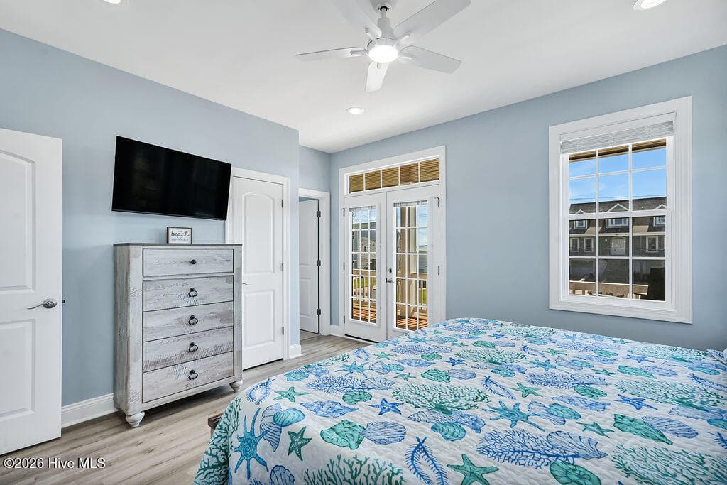 2nd floor master suite - 246 Grandview Drive, Sneads Ferry, NC 28460
