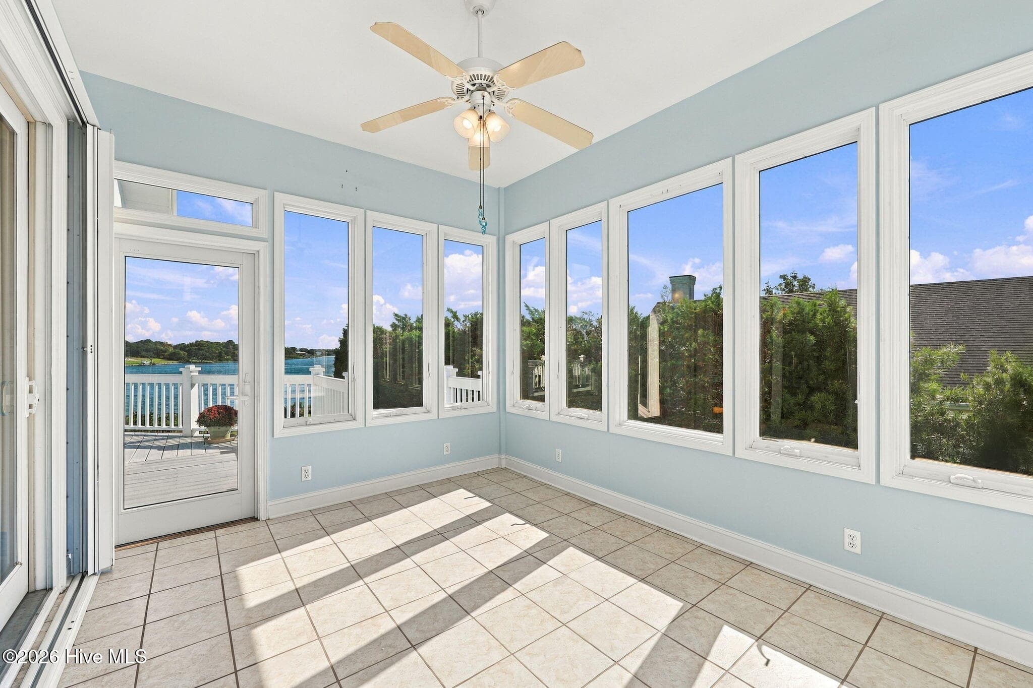 Single Family Residence at 526 Ballast Point Road, Hampstead, NC 28443, photo 13 of 67