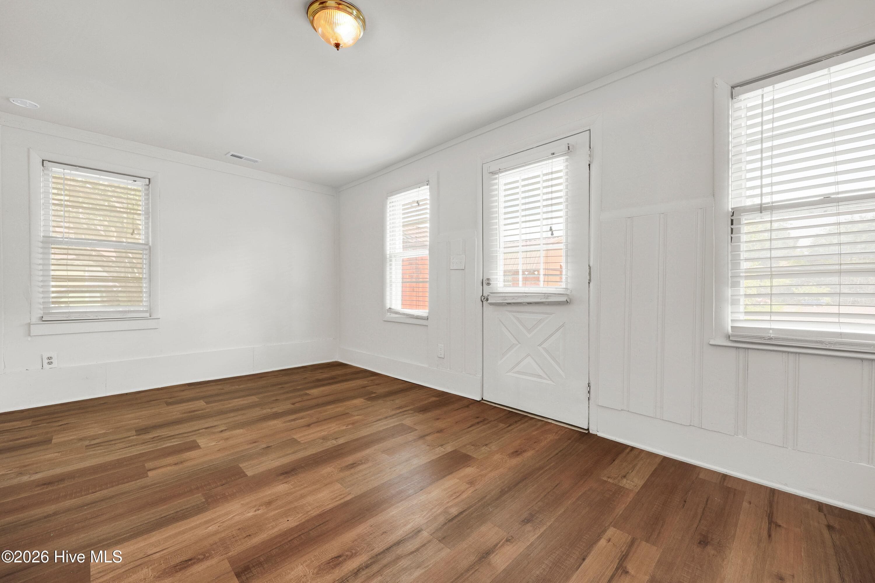 Single Family Residence at 1314 Queen Street, Wilmington, NC 28401, photo 25 of 29