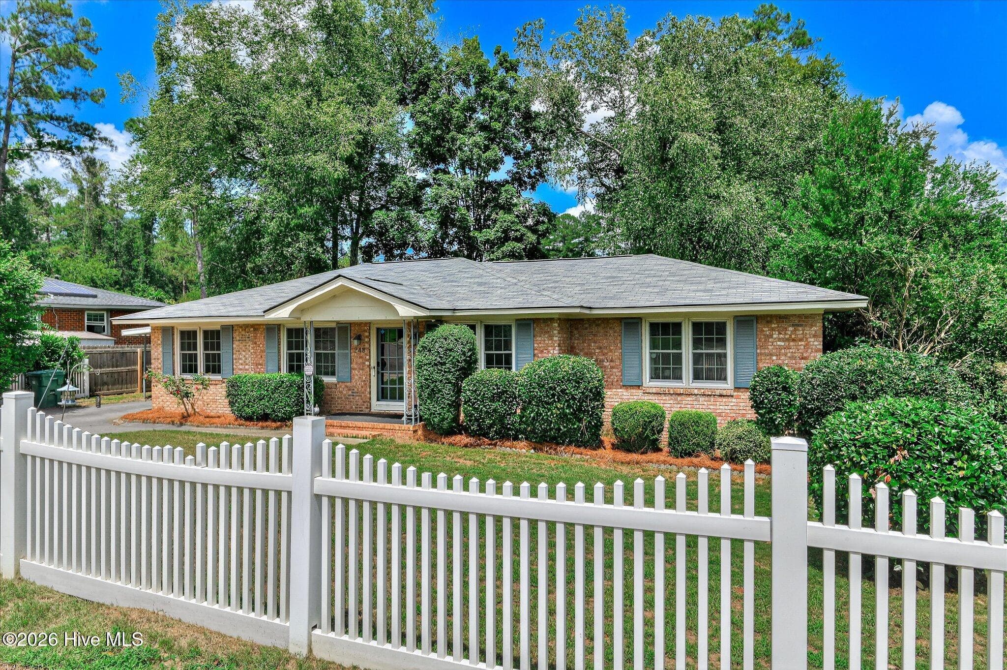 Single Family Residence at 248 Lehigh Avenue, North Augusta, SC 29841, North Augusta, photo 5 of 31
