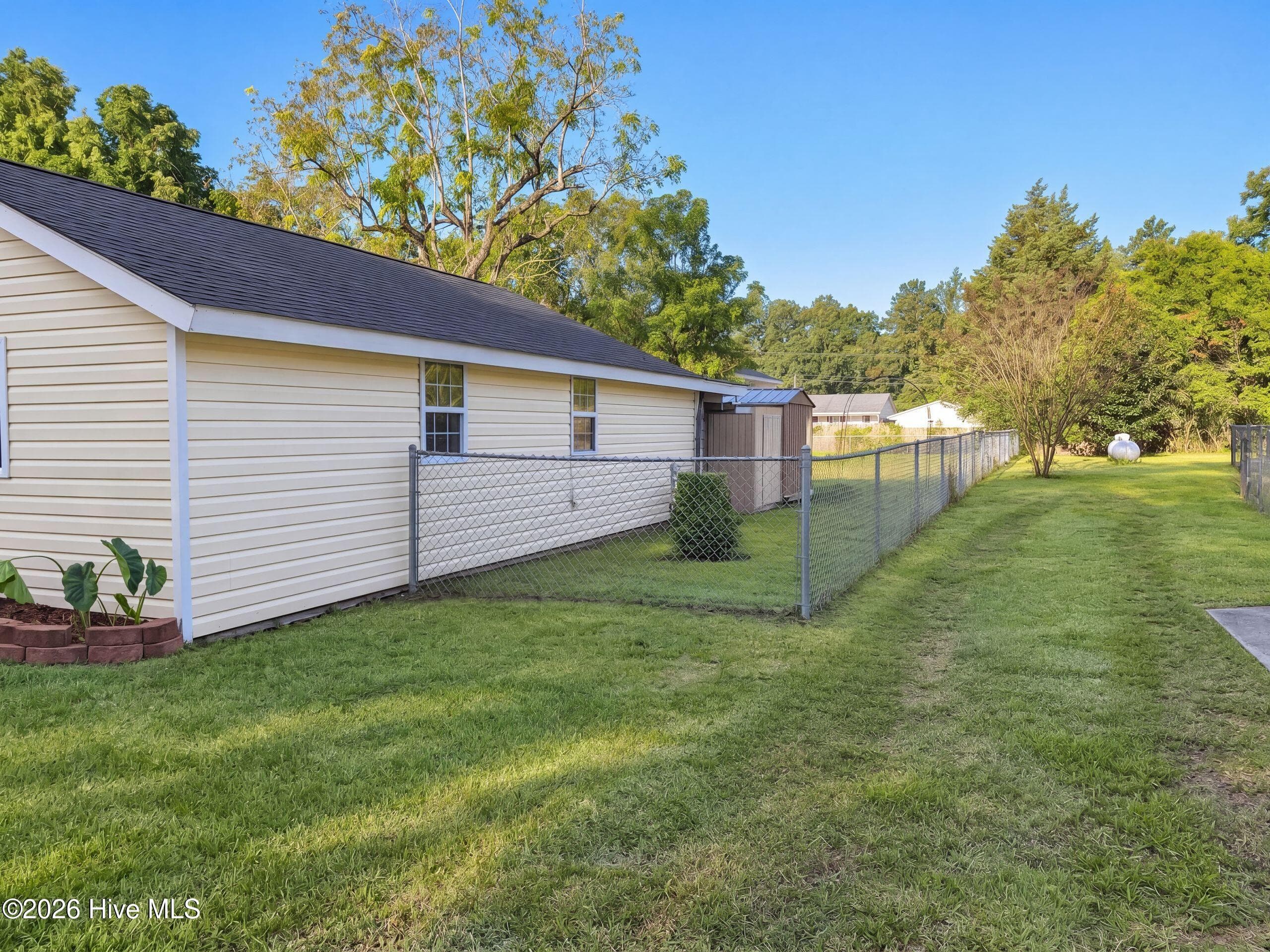 Single Family Residence at 206 N Poplar Street E, New Bern, NC 28560, New Bern, photo 14 of 14